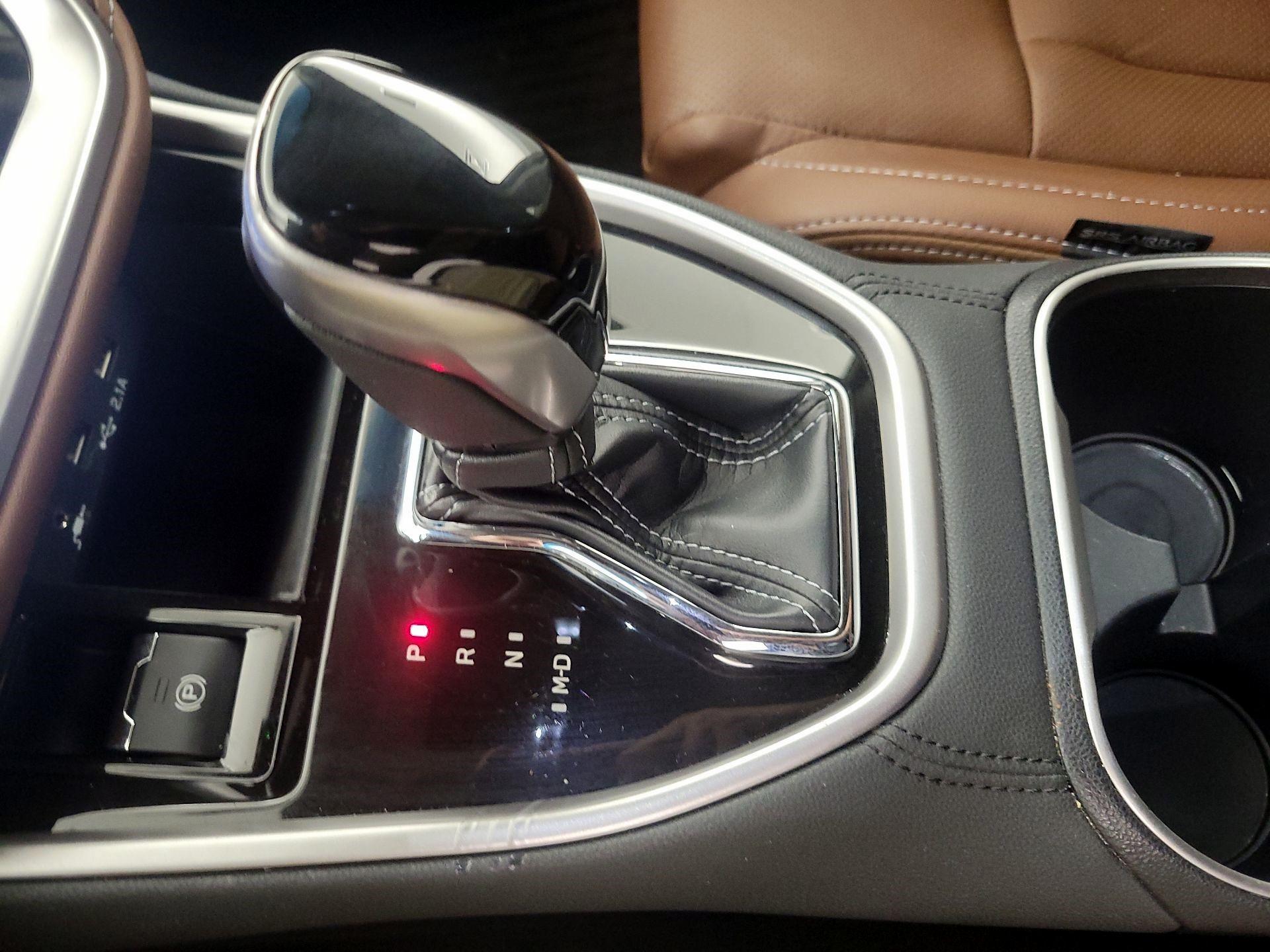 Thumbnail: 2022 Subaru Outback - 17