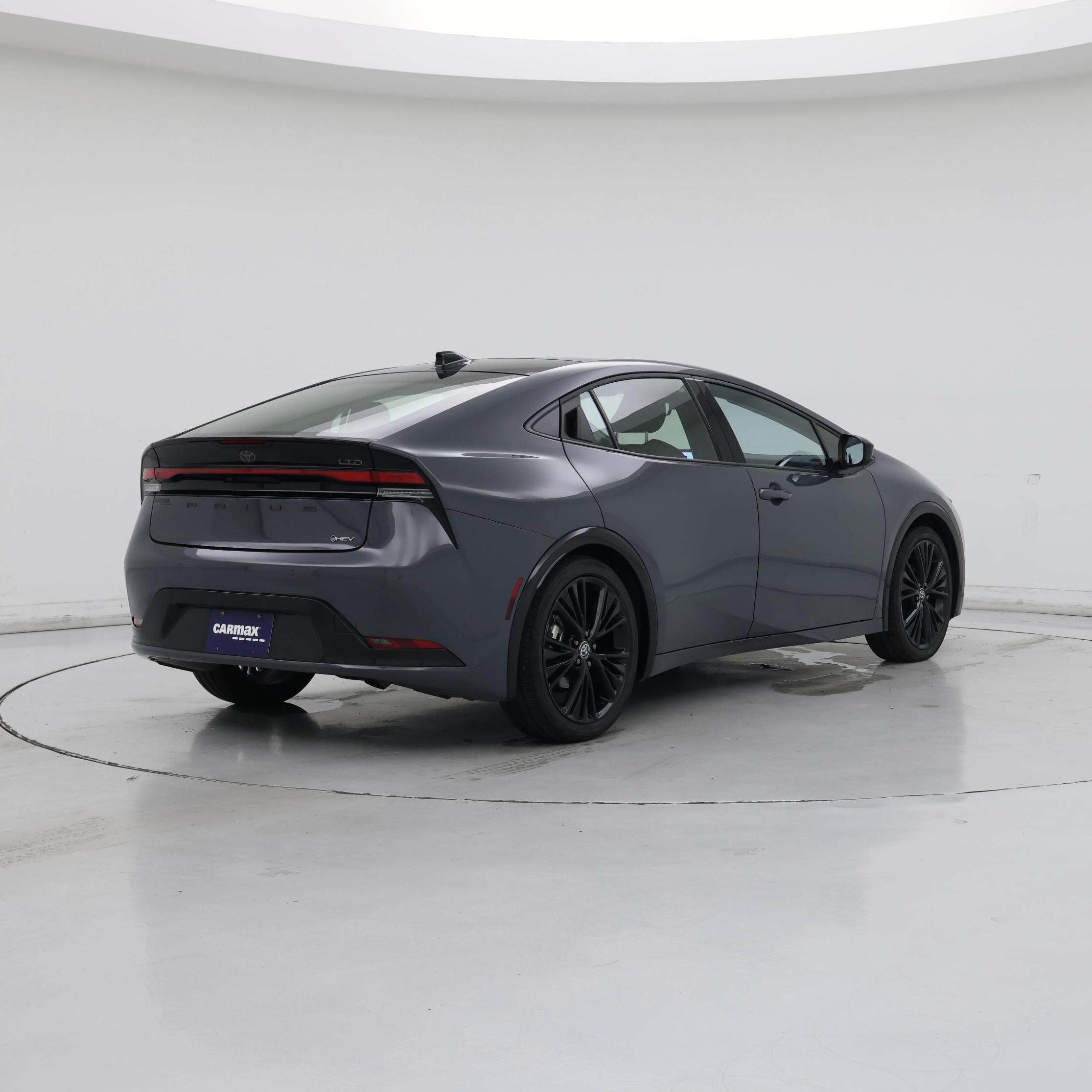 Thumbnail: 2024 Toyota Prius - 8