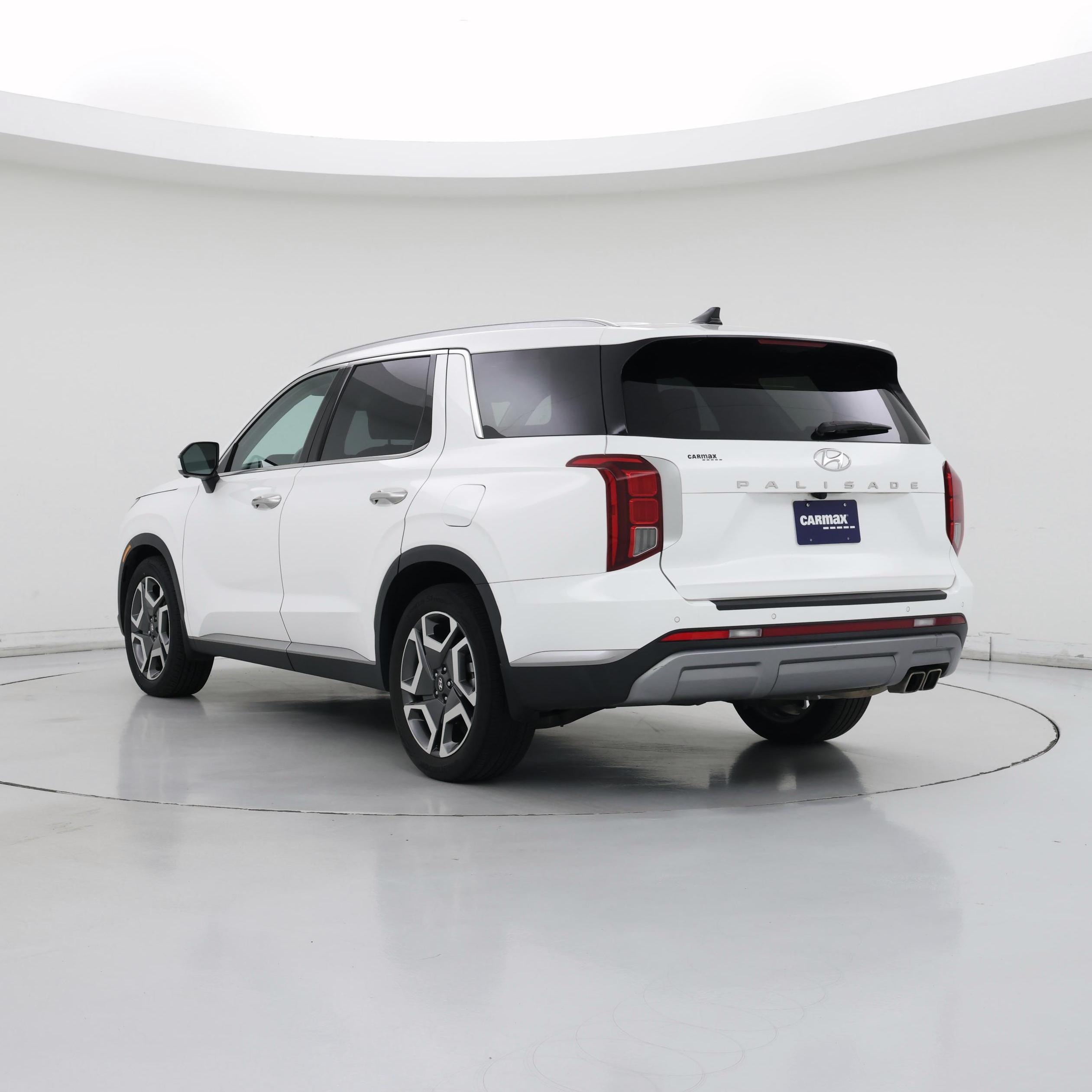 Thumbnail: 2023 Hyundai Palisade - 2