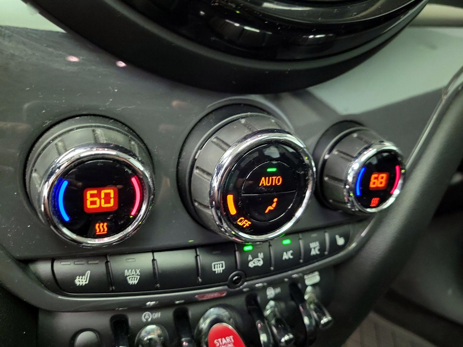 Thumbnail: 2018 MINI Cooper Countryman - 16