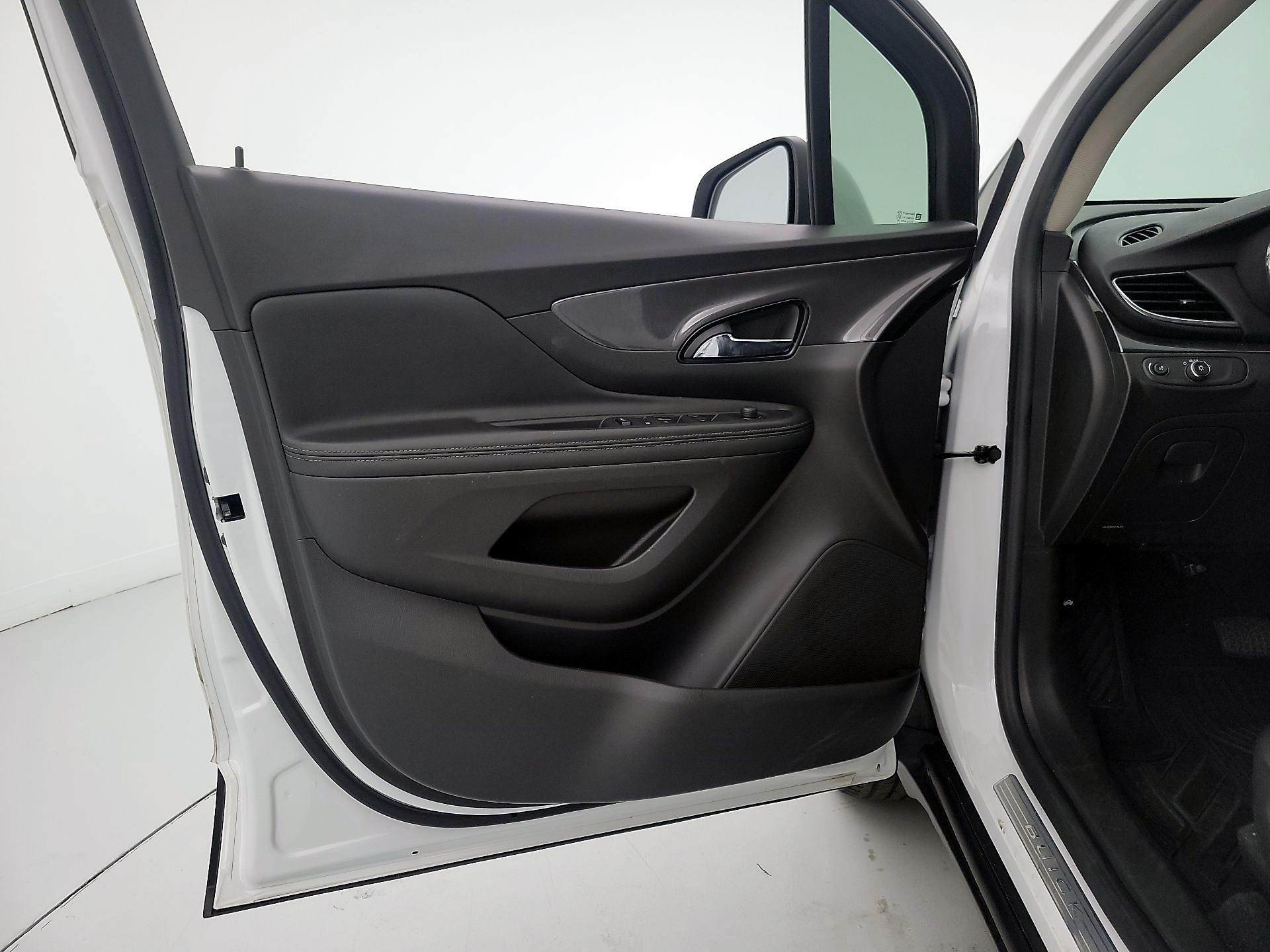 Thumbnail: 2020 Buick Encore - 12