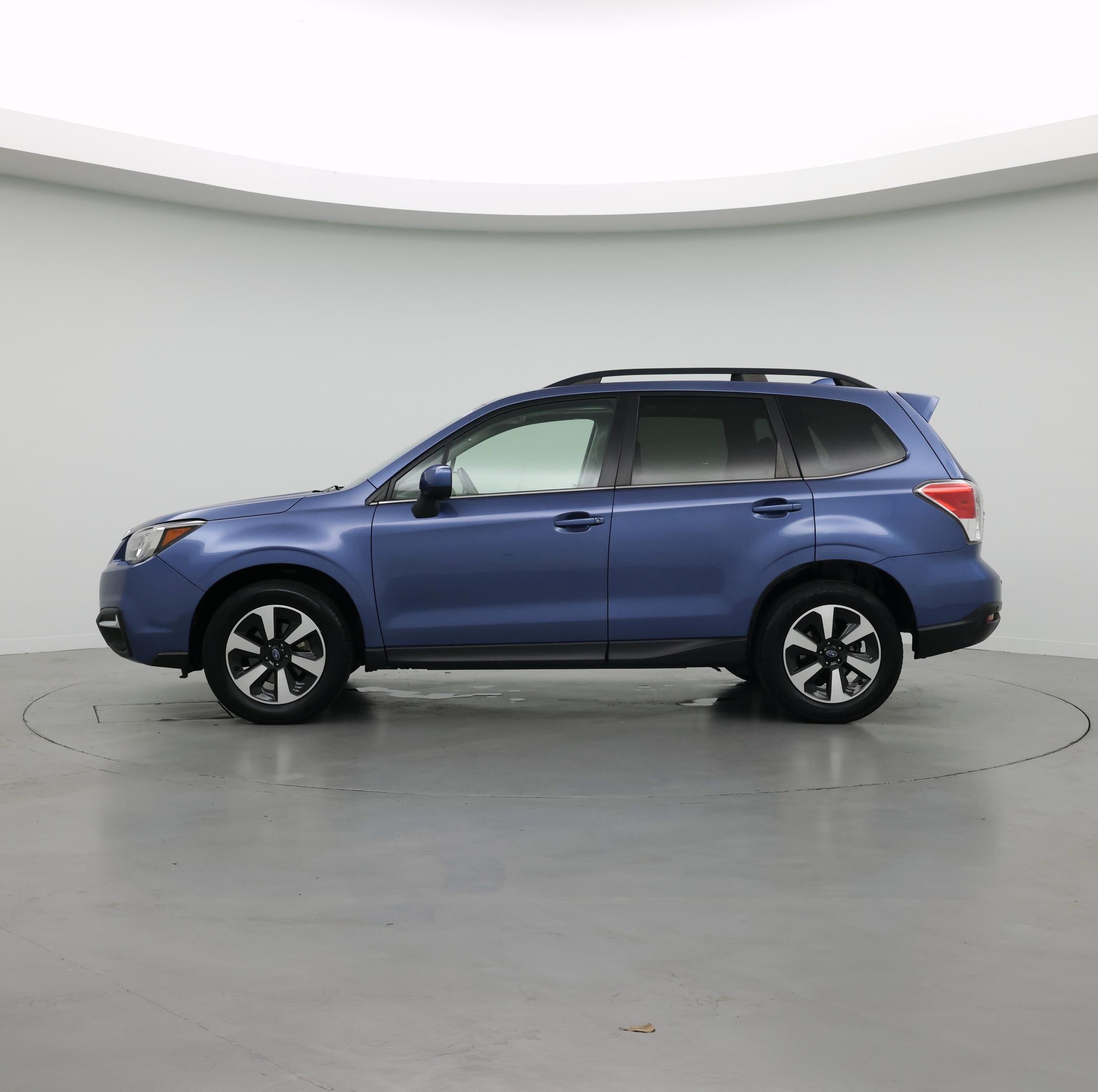 Thumbnail: 2018 Subaru Forester - 3
