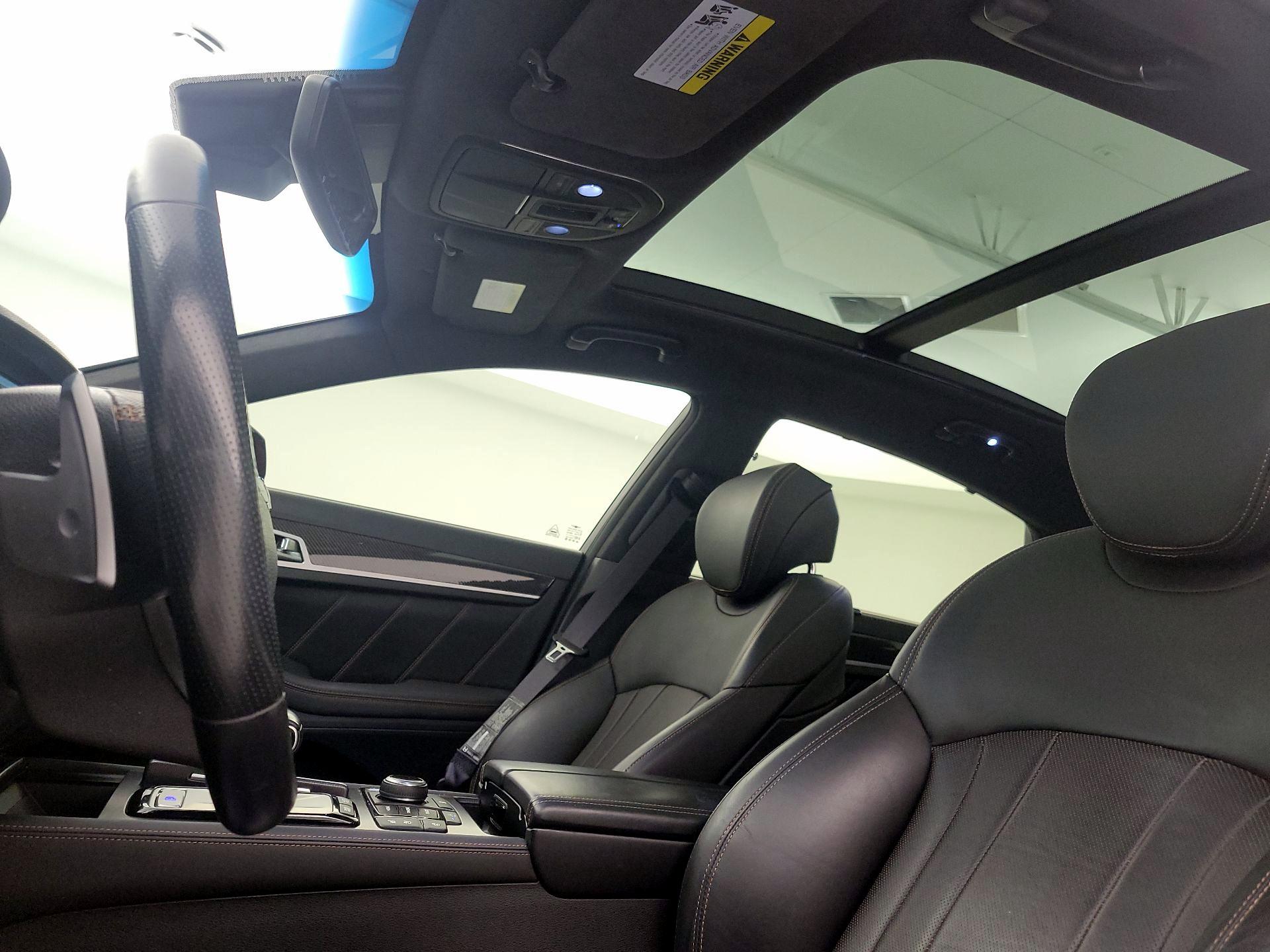 Thumbnail: 2018 Genesis G80 - 20