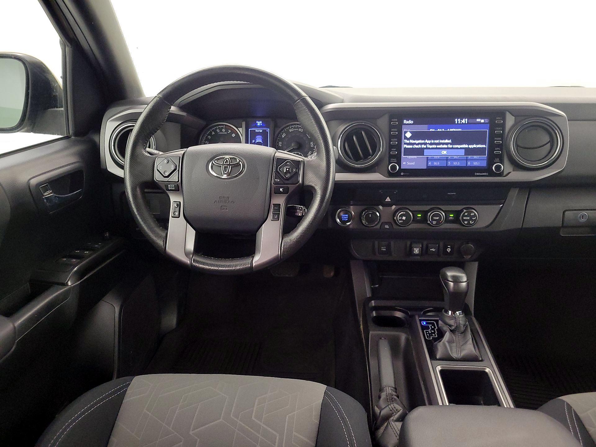 Thumbnail: 2020 Toyota Tacoma - 10