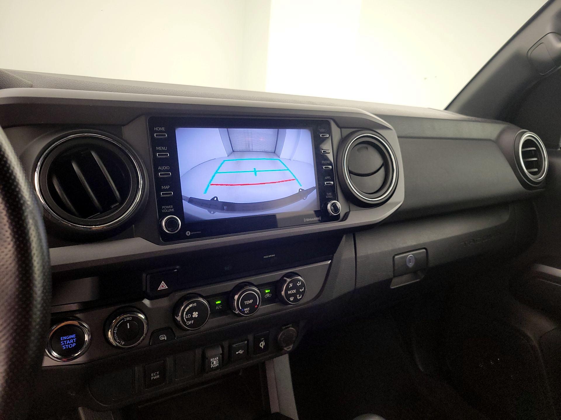 Thumbnail: 2020 Toyota Tacoma - 14