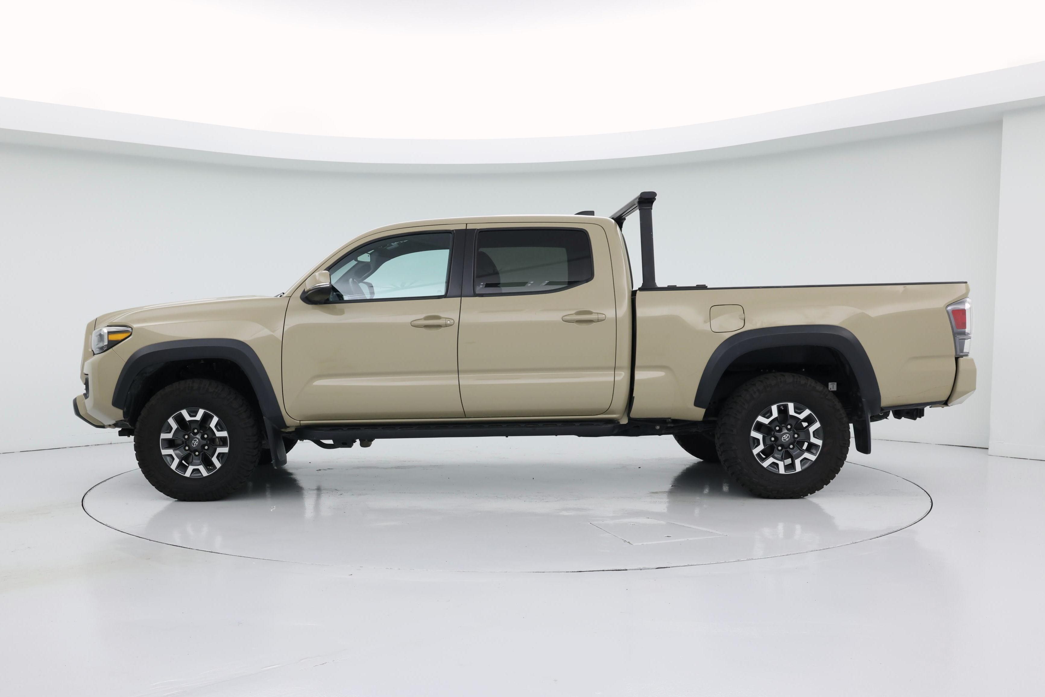 Thumbnail: 2020 Toyota Tacoma - 3