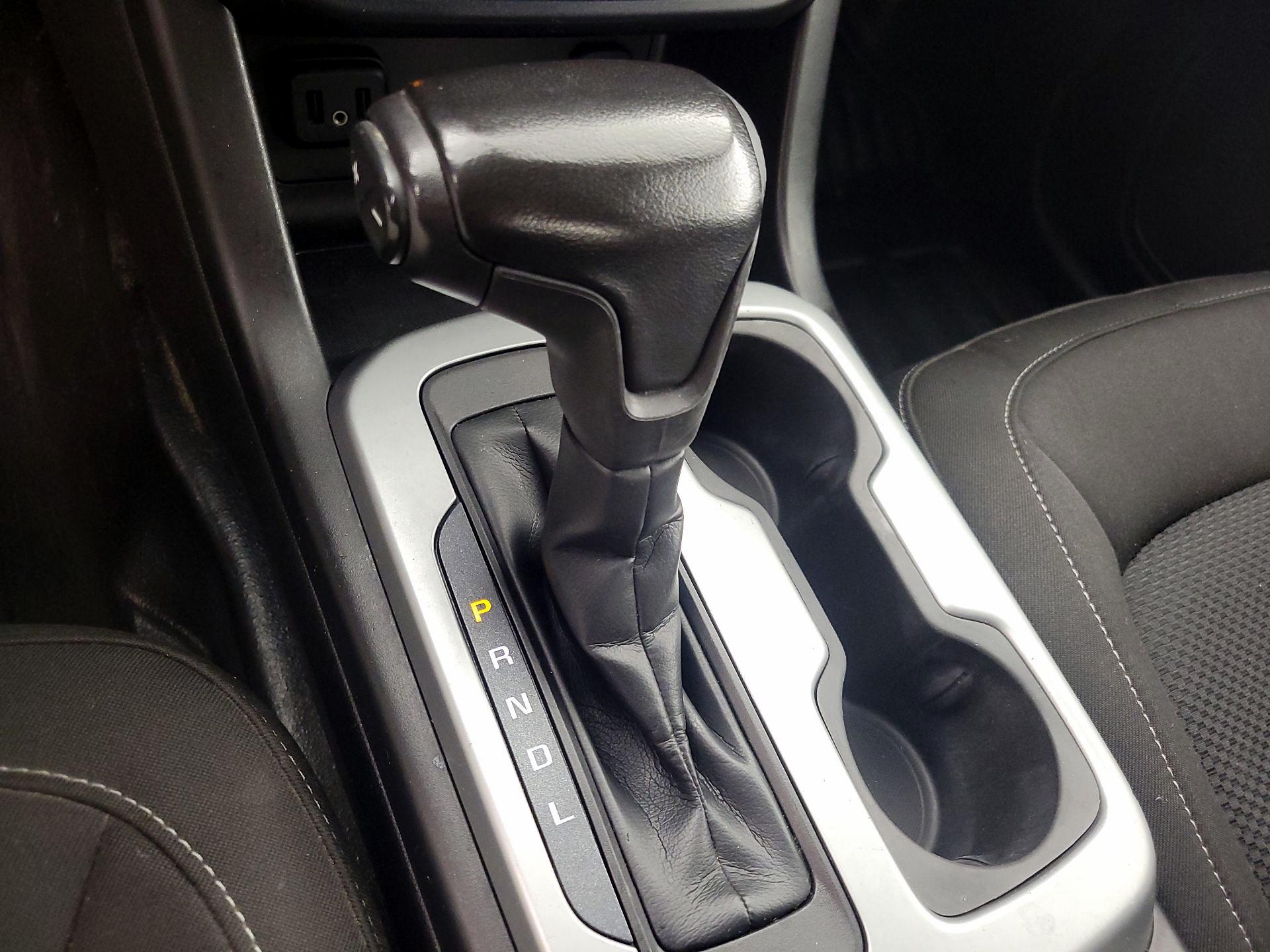 Thumbnail: 2021 Chevrolet Colorado - 17
