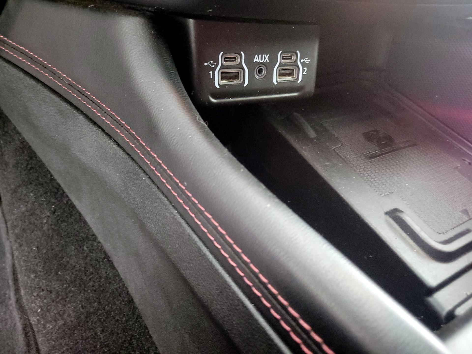 Thumbnail: 2021 Dodge Durango - 19