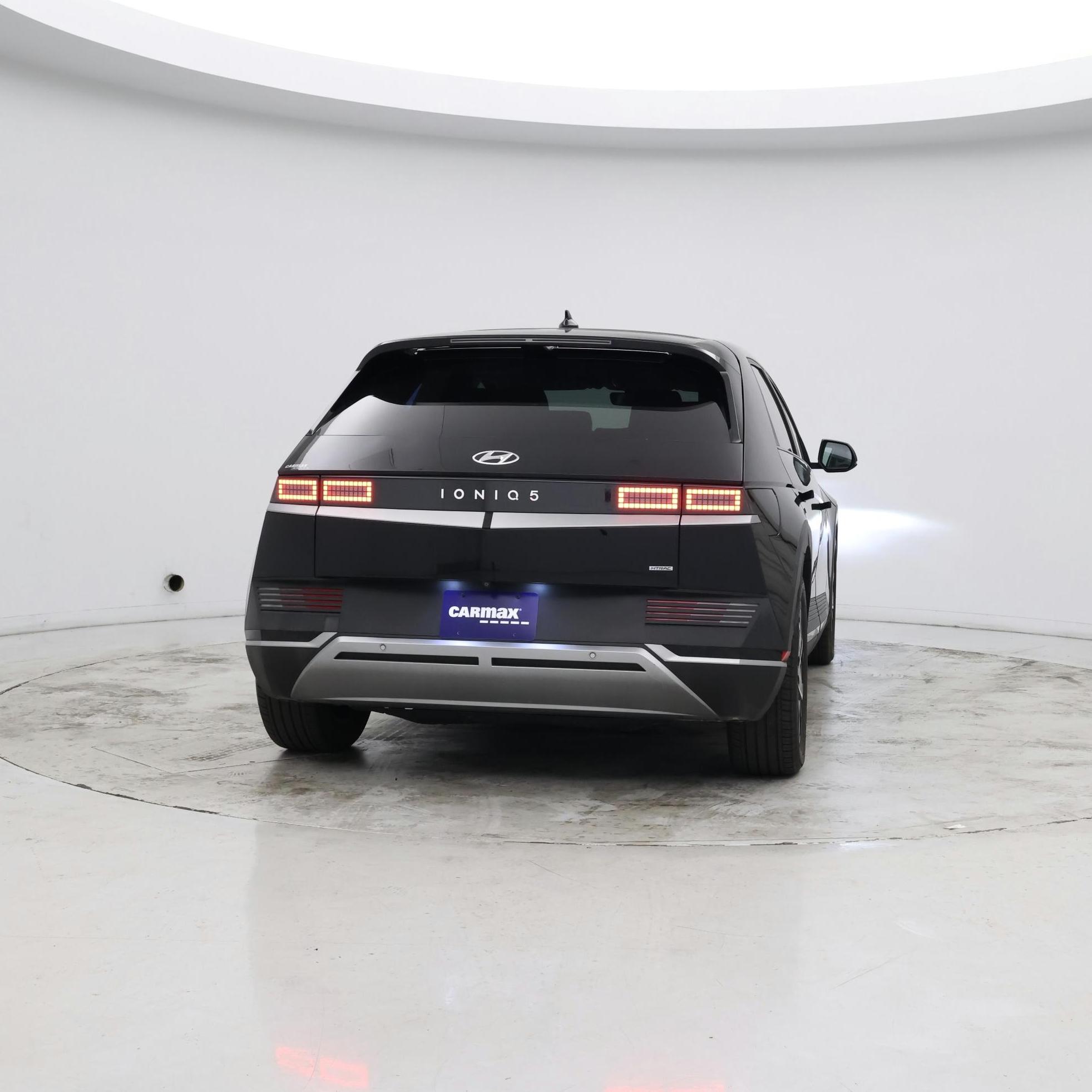 Thumbnail: 2023 Hyundai Ioniq 5 - 8