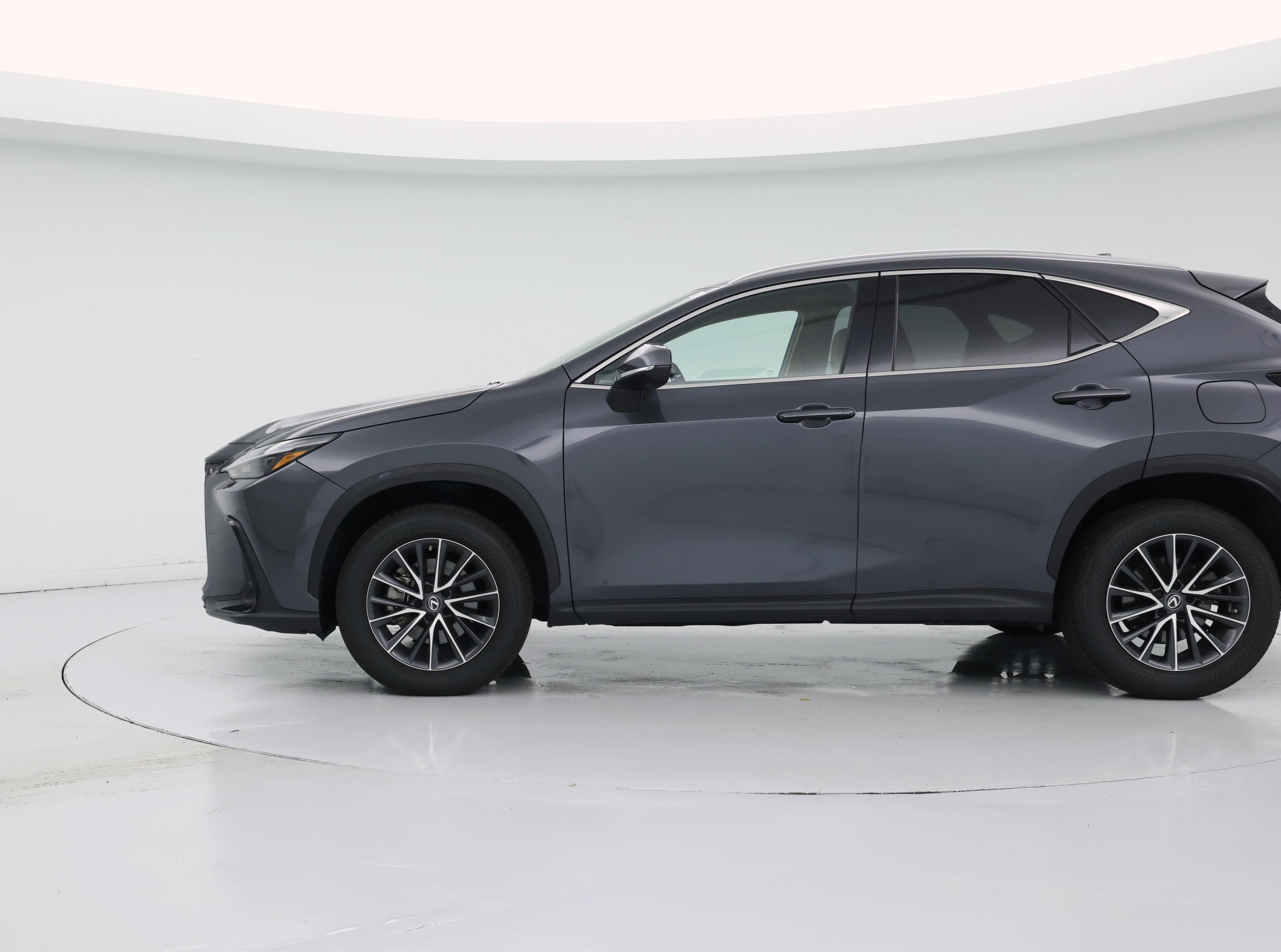 Thumbnail: 2022 Lexus NX - 3