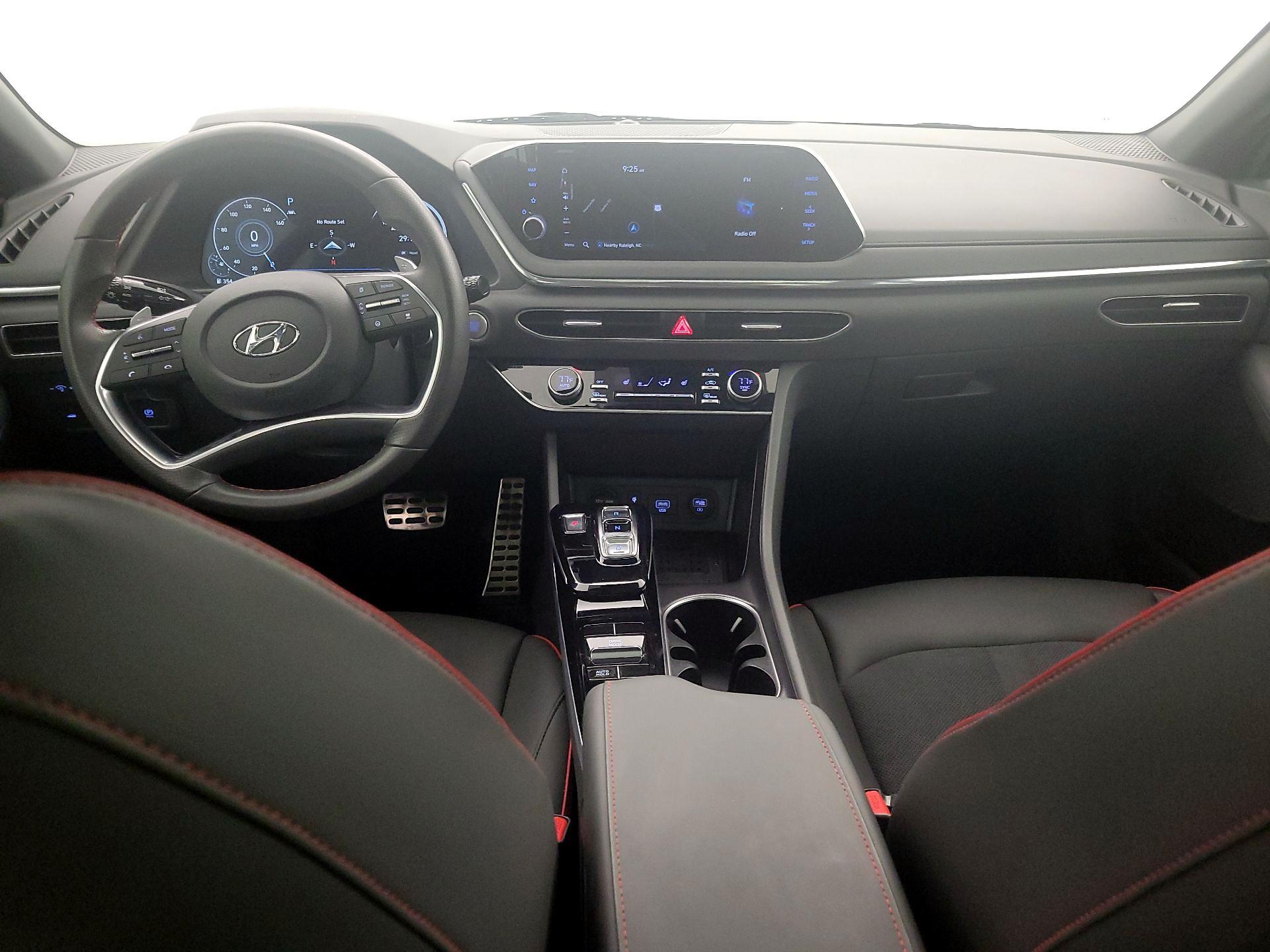 Thumbnail: 2022 Hyundai Sonata - 9