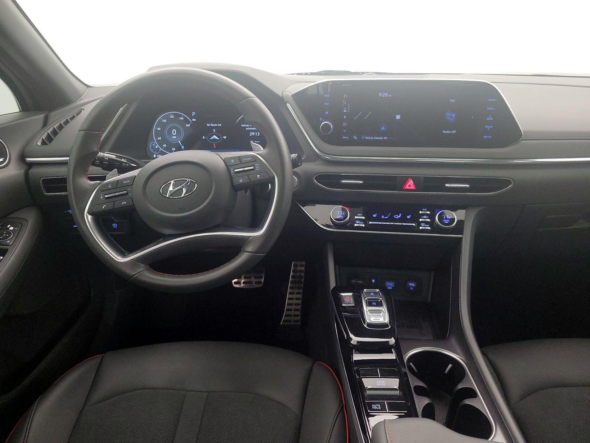 Thumbnail: 2022 Hyundai Sonata - 10
