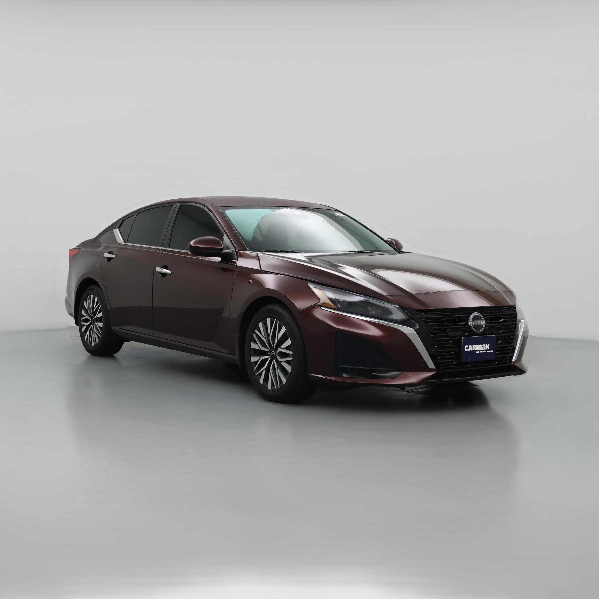 Thumbnail: 2024 Nissan Altima - 1