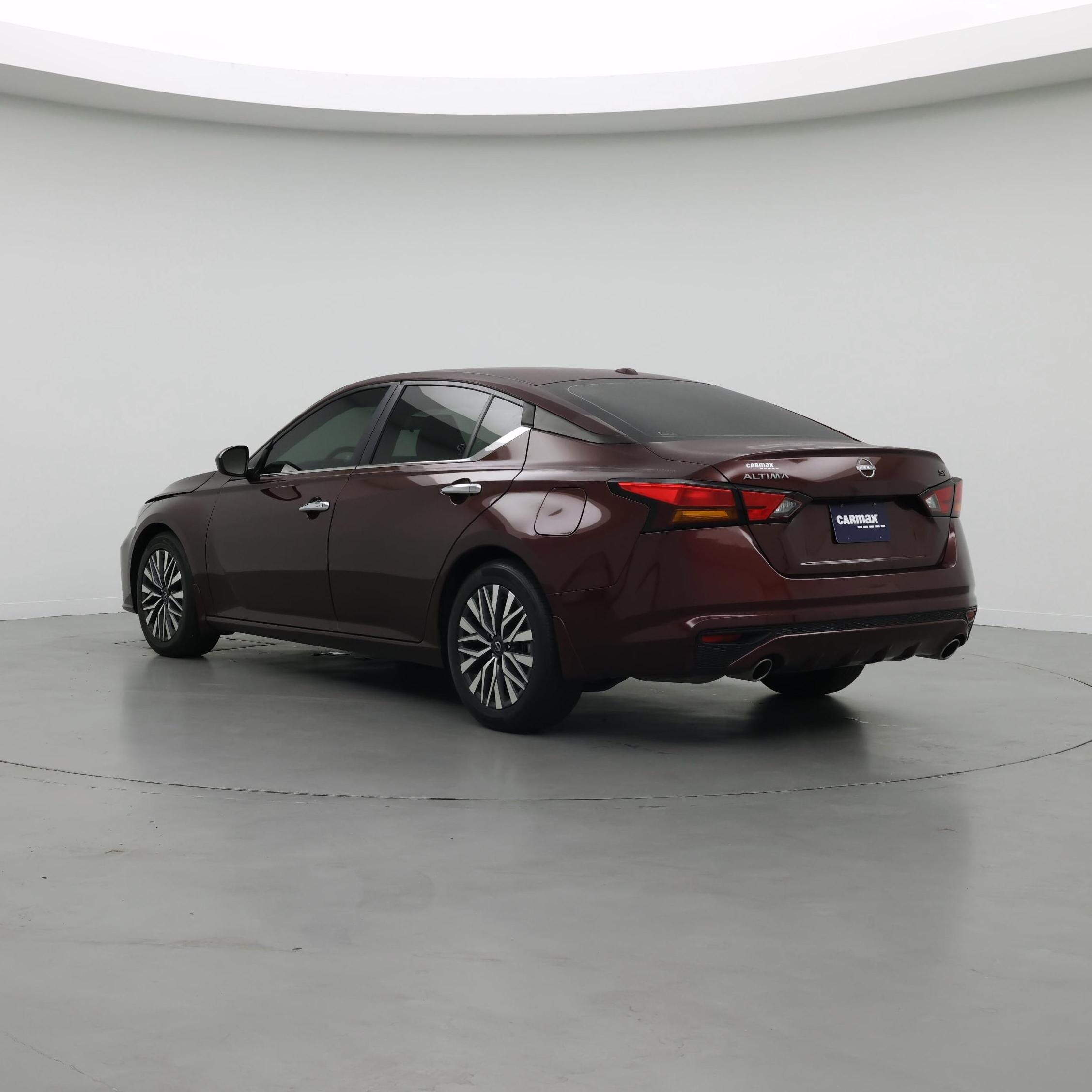 Thumbnail: 2024 Nissan Altima - 2