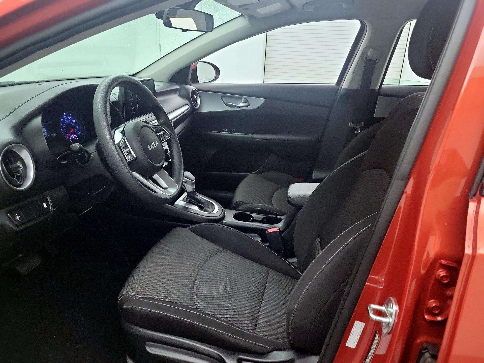 Thumbnail: 2023 Kia Forte - 11