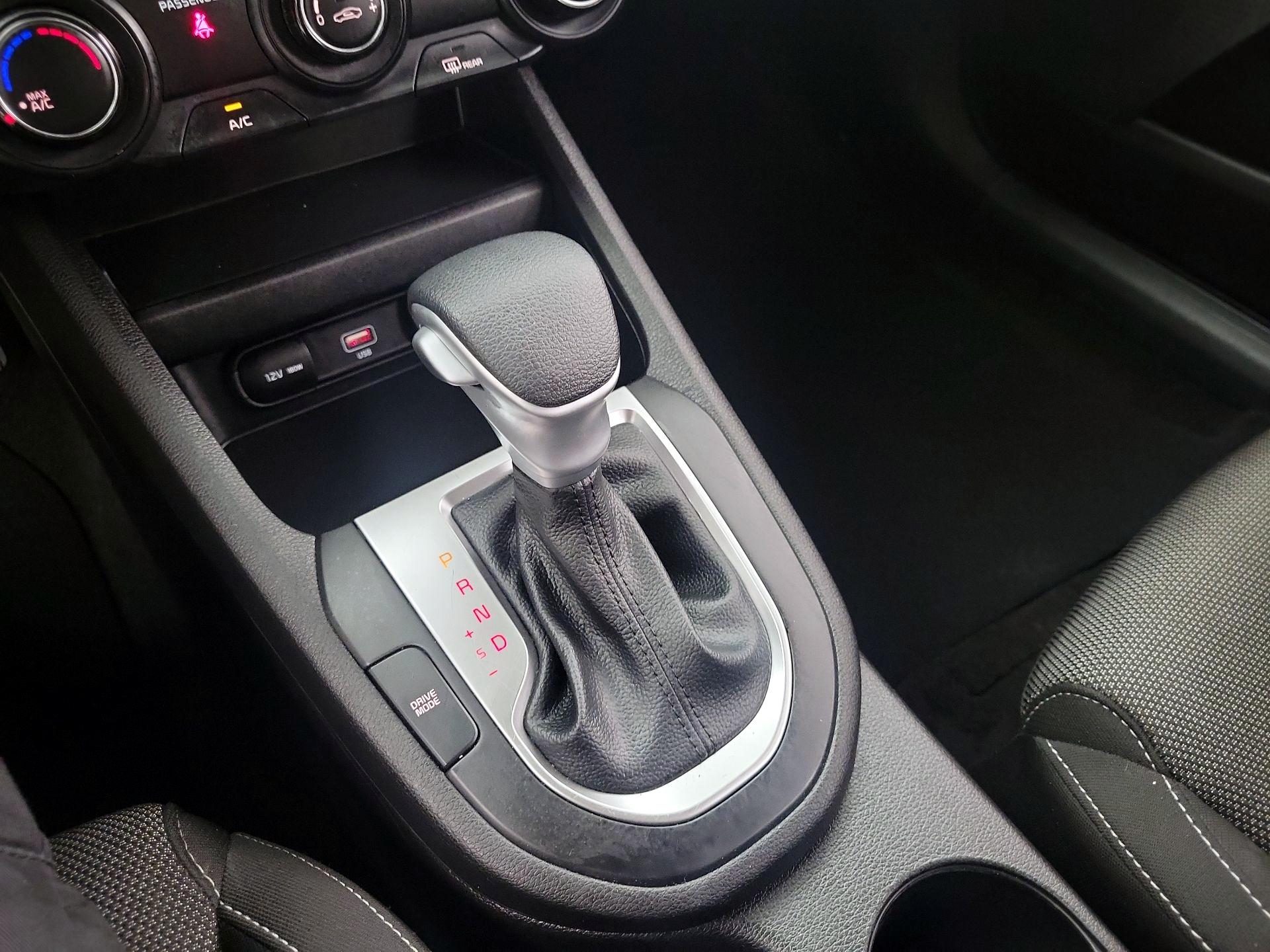 Thumbnail: 2023 Kia Forte - 17