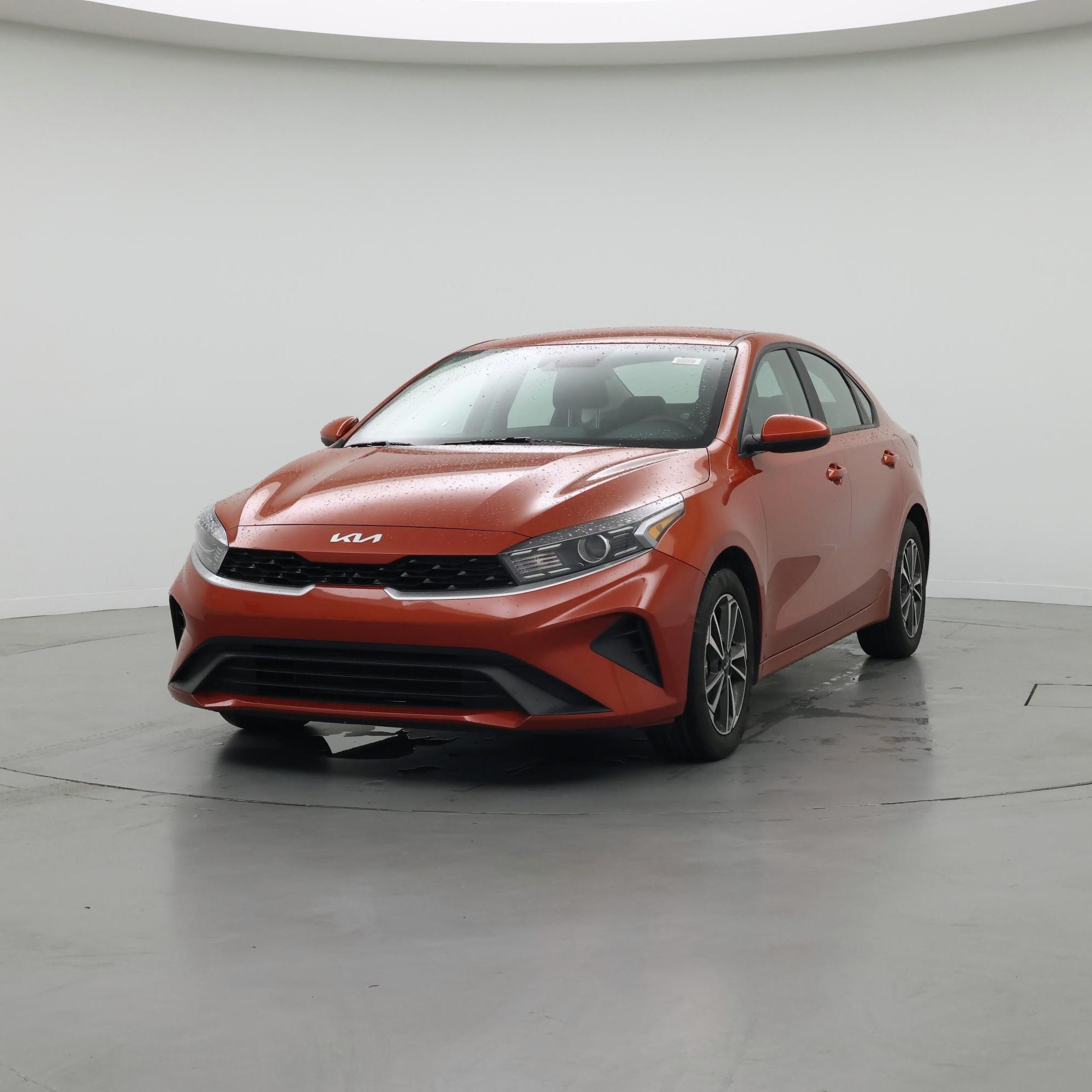Thumbnail: 2023 Kia Forte - 4