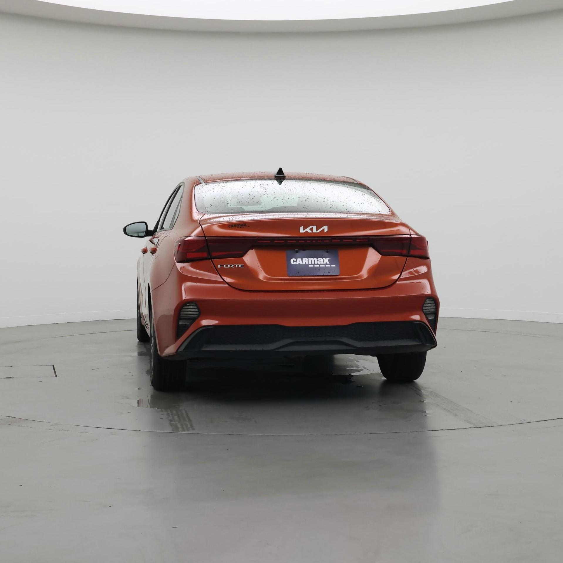 Thumbnail: 2023 Kia Forte - 6