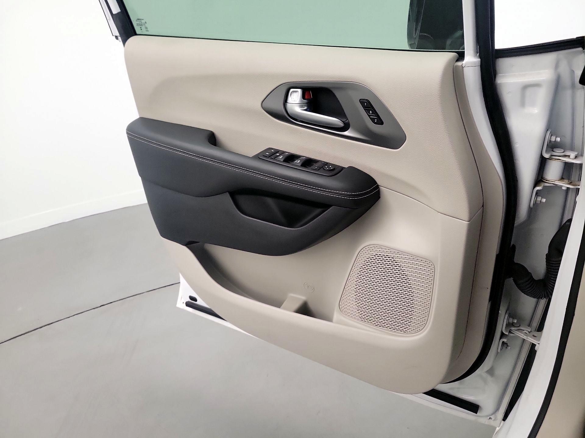 Thumbnail: 2024 Chrysler Pacifica - 12
