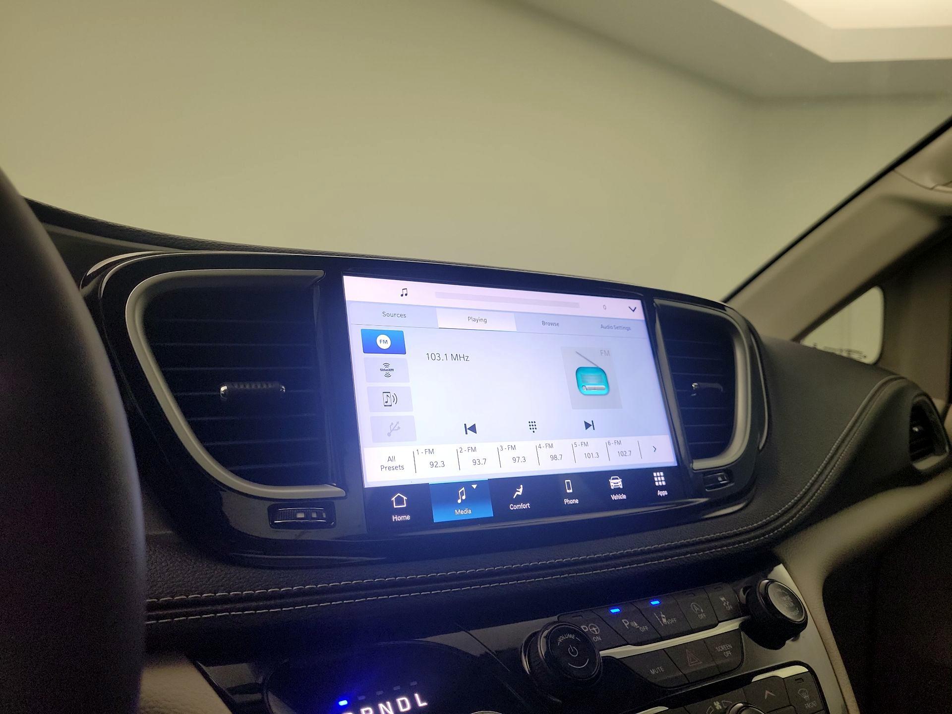 Thumbnail: 2024 Chrysler Pacifica - 15