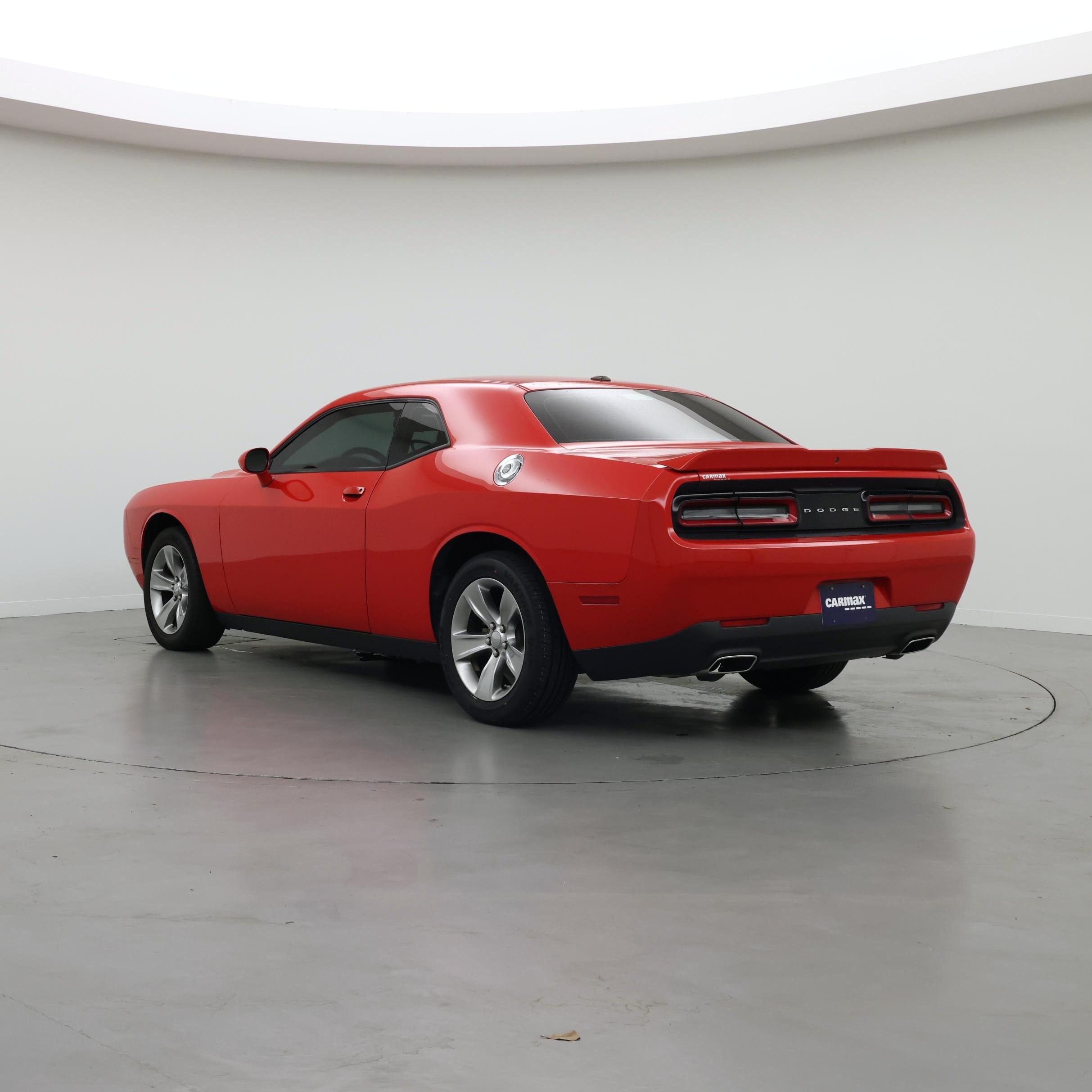 Thumbnail: 2022 Dodge Challenger - 2