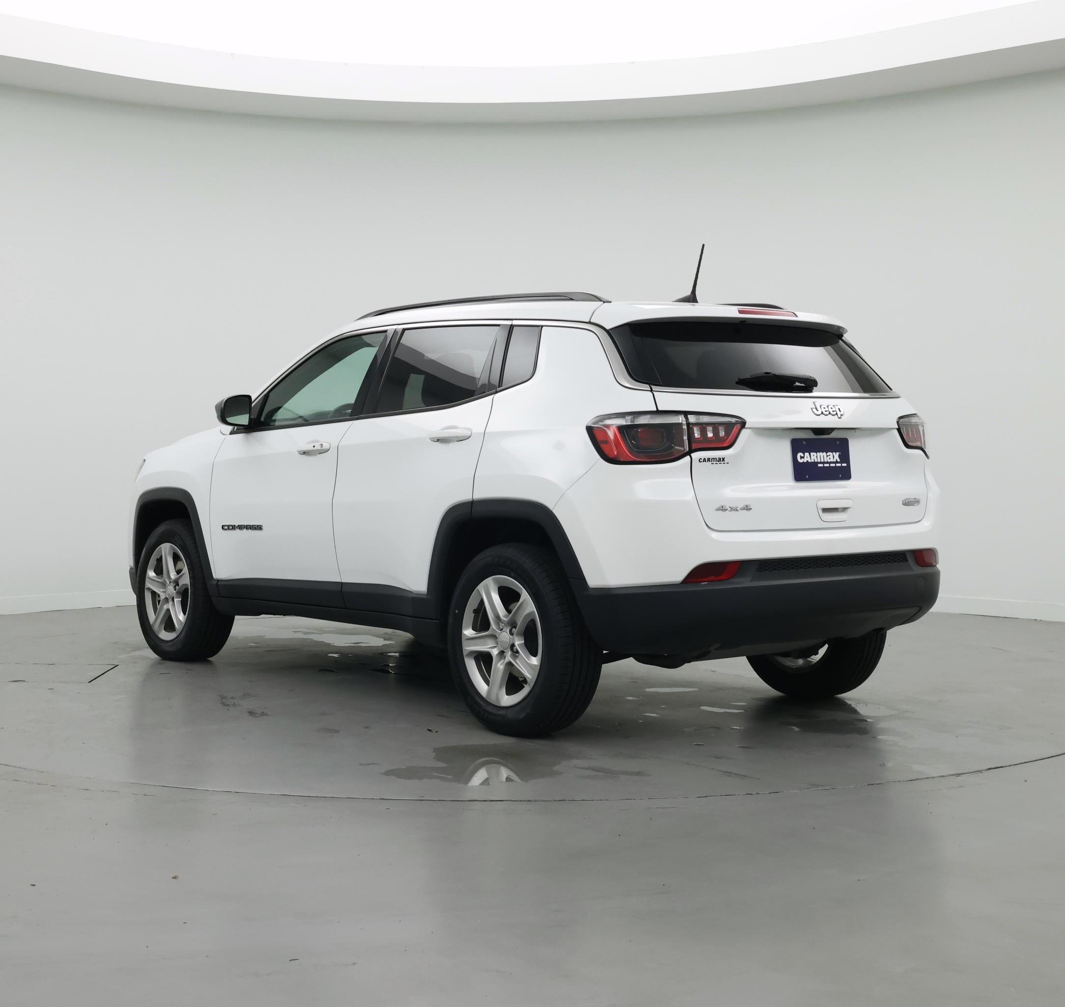 Thumbnail: 2023 Jeep Compass - 2