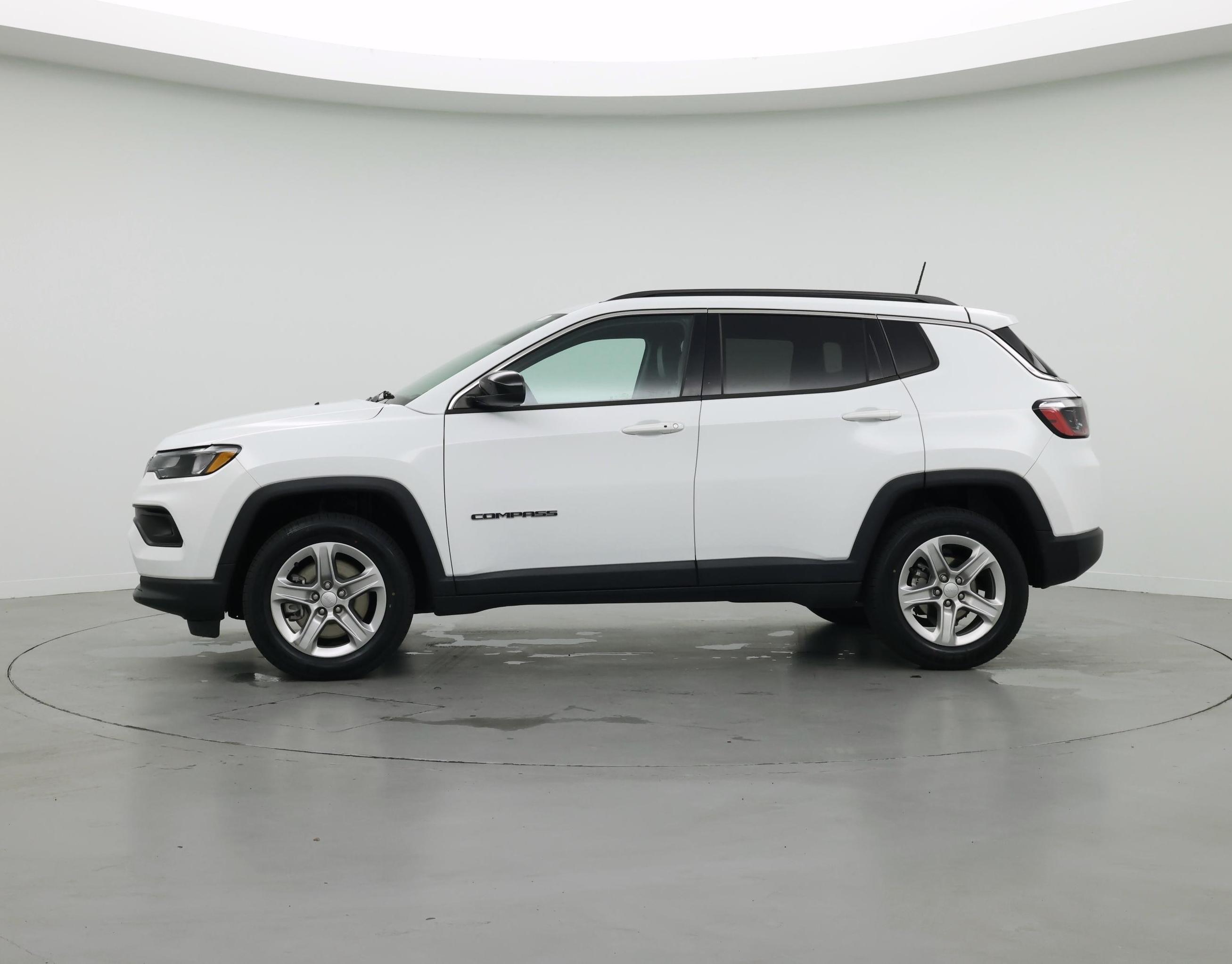 Thumbnail: 2023 Jeep Compass - 3