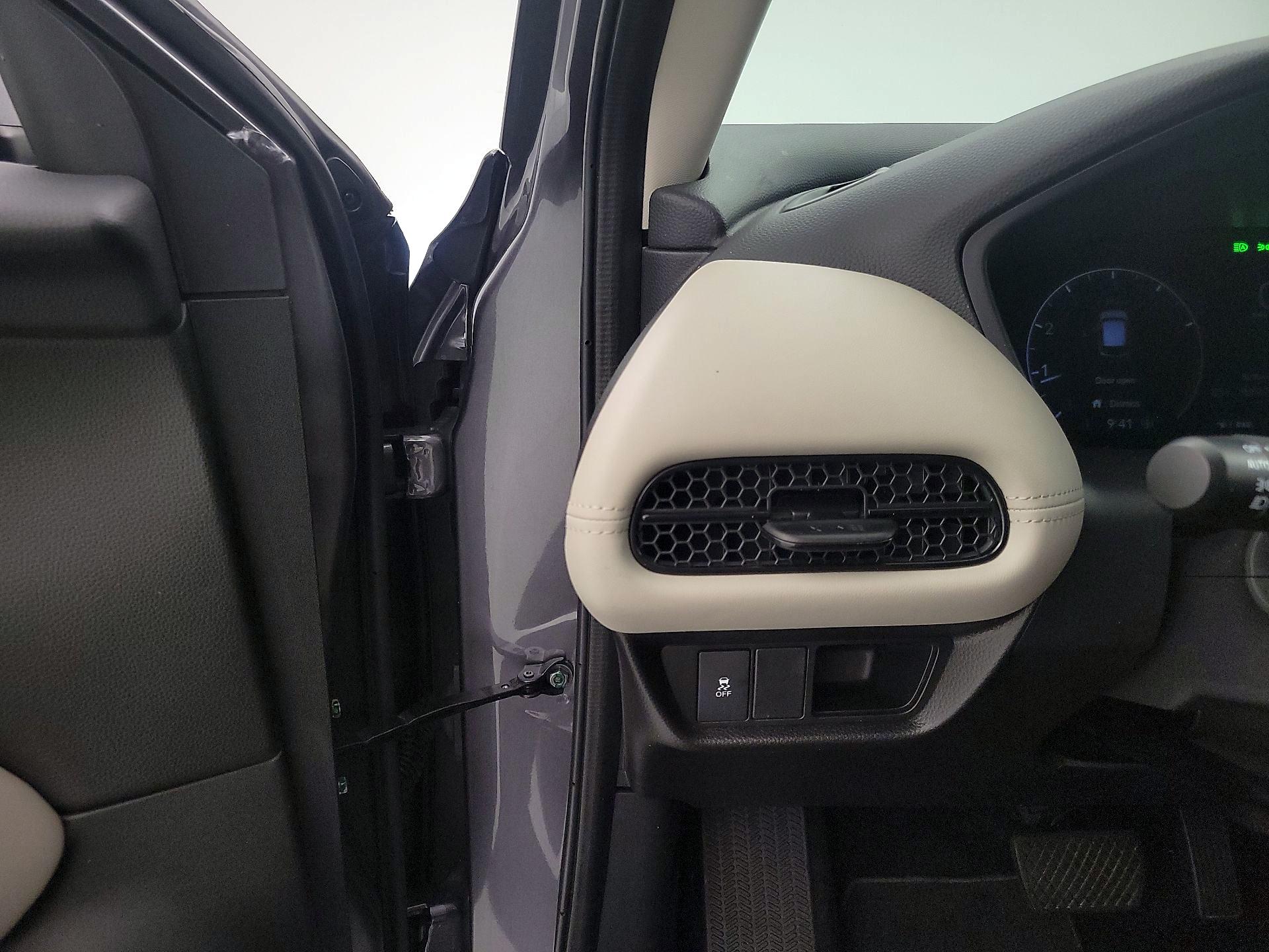 Thumbnail: 2026 Honda HR-V - 13