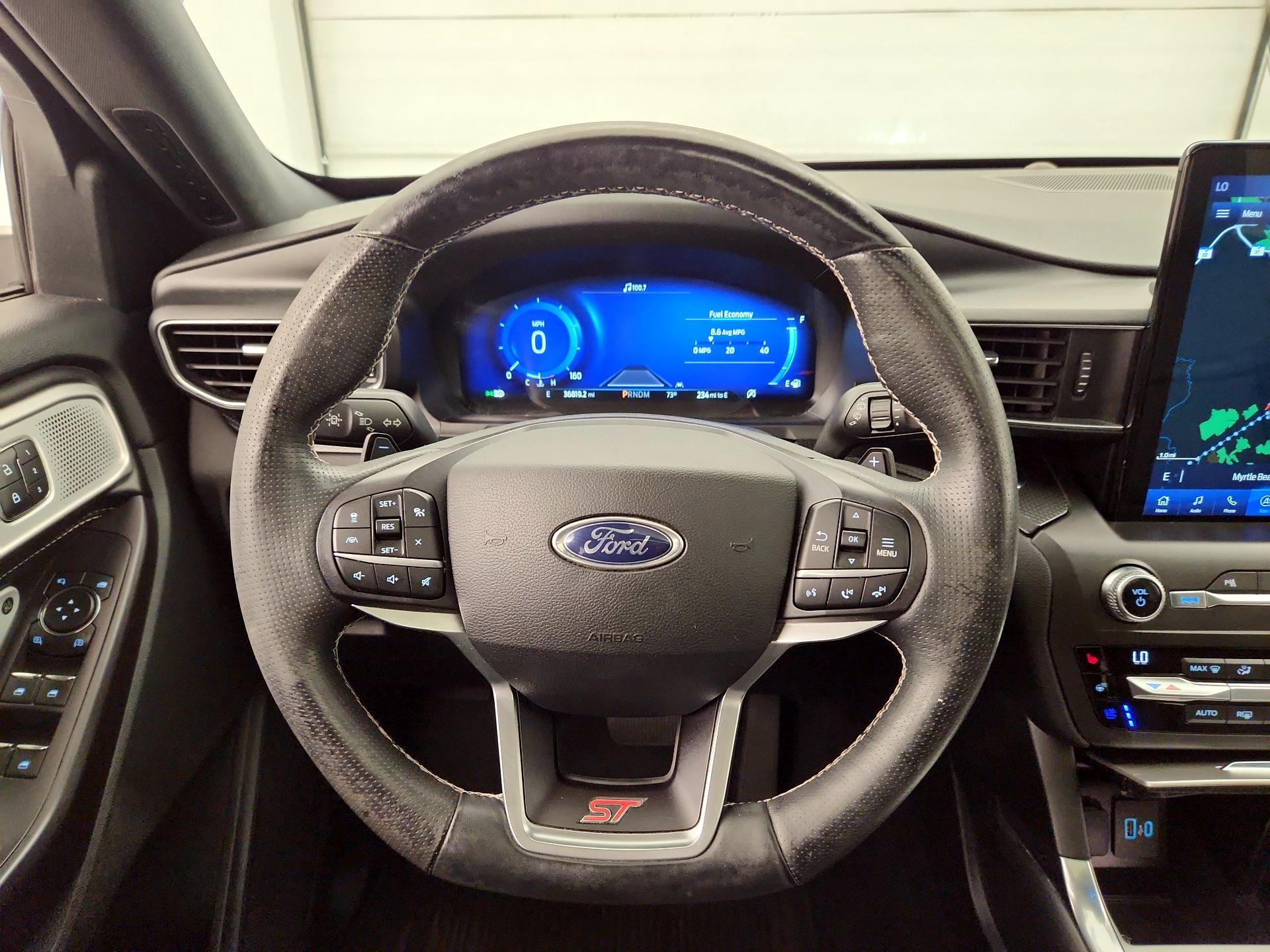 Thumbnail: 2020 Ford Explorer - 10