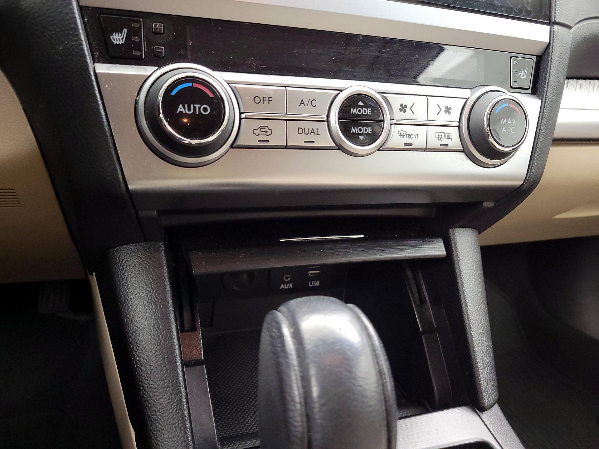 Thumbnail: 2016 Subaru Outback - 18
