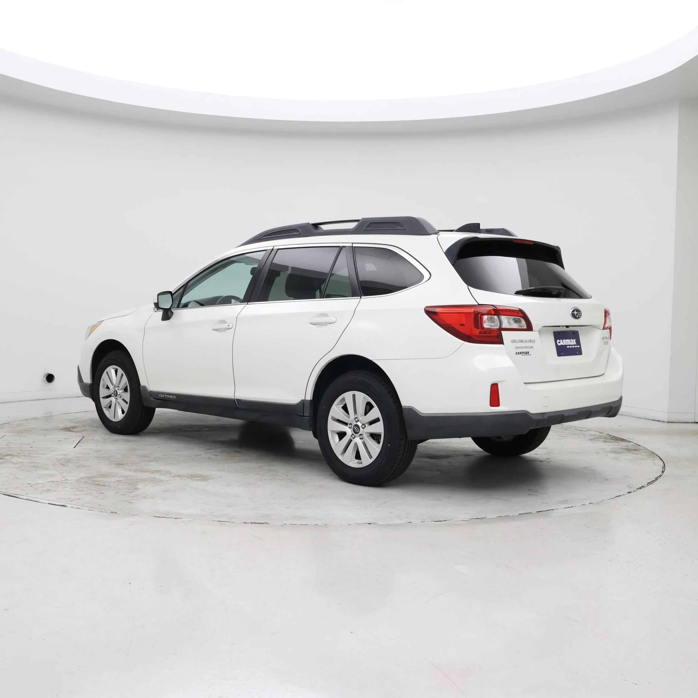 Thumbnail: 2016 Subaru Outback - 8