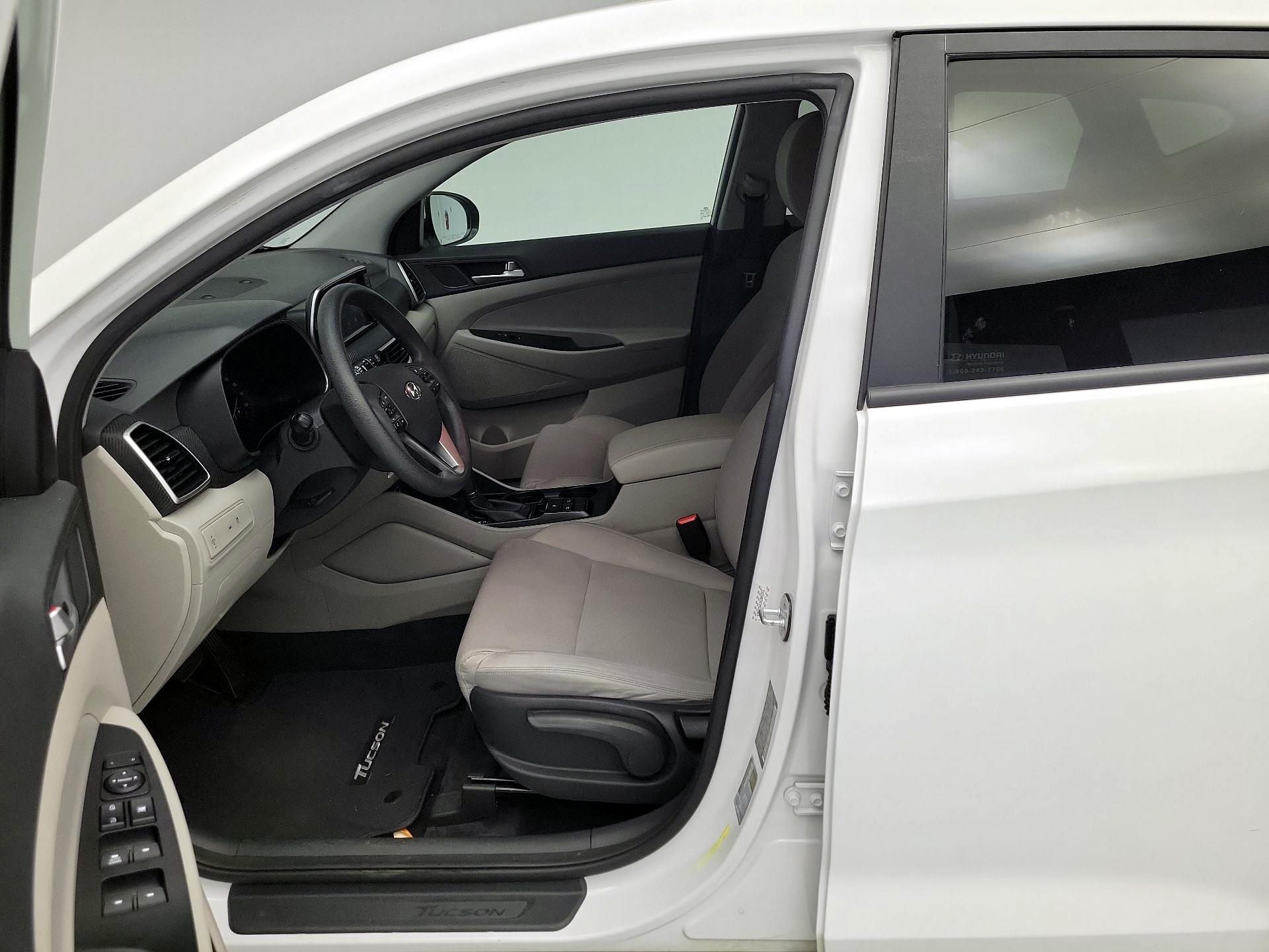 Thumbnail: 2019 Hyundai Tucson - 11