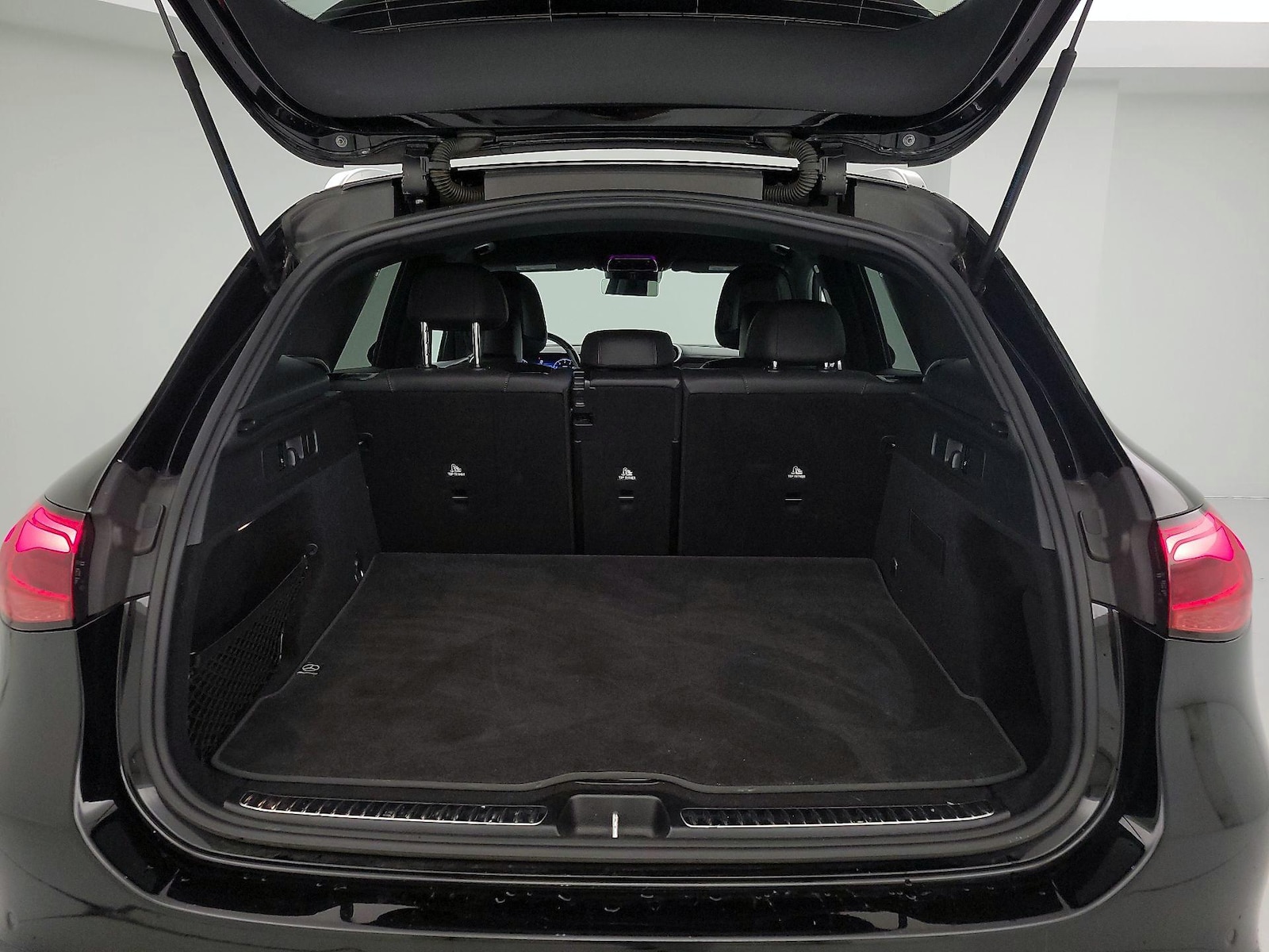 2024 Mercedes-Benz GLC GLC 300 - Photo 21