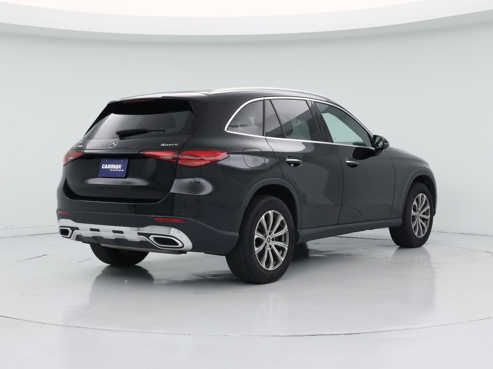 2024 Mercedes-Benz GLC GLC 300 - Photo 9