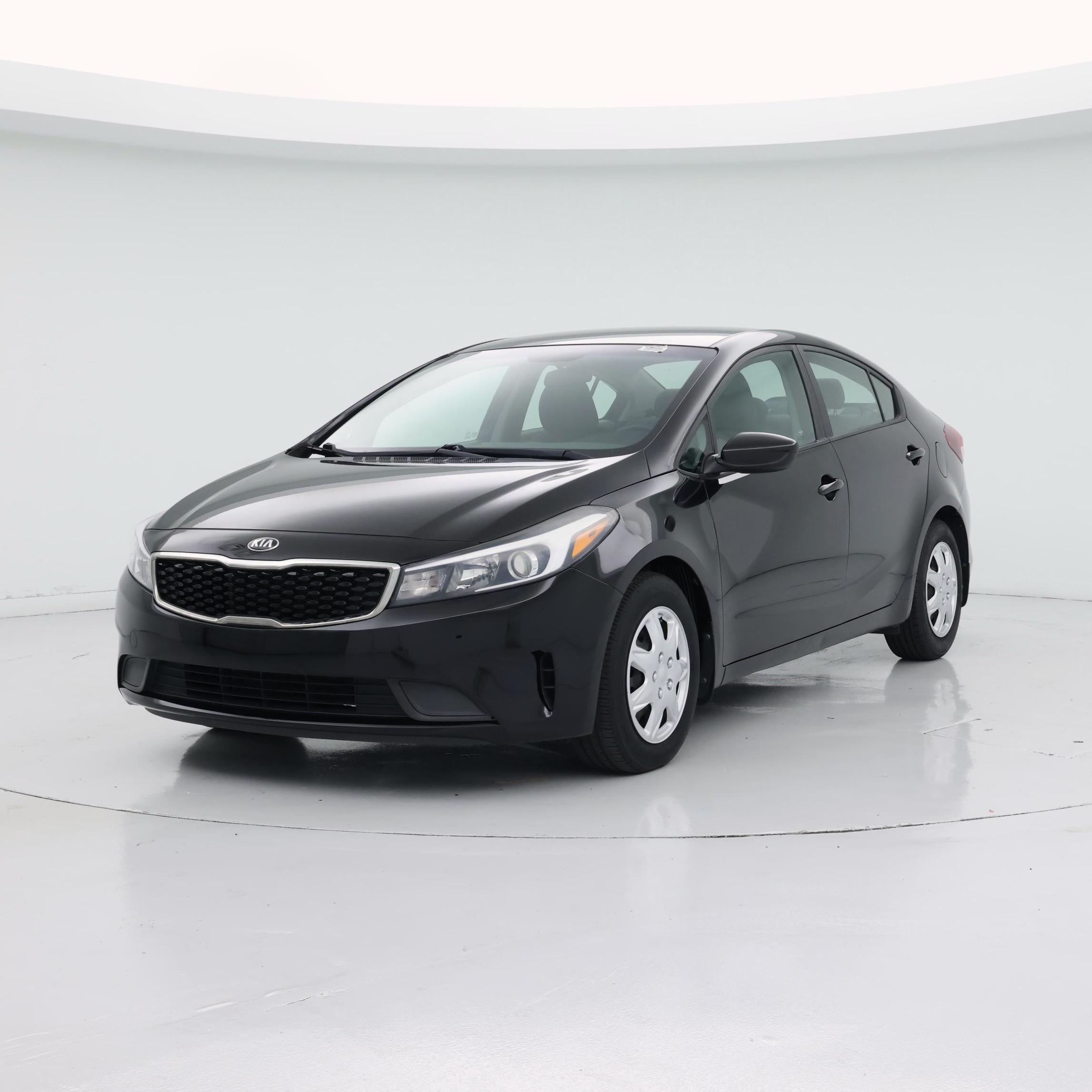 Thumbnail: 2017 Kia Forte - 4