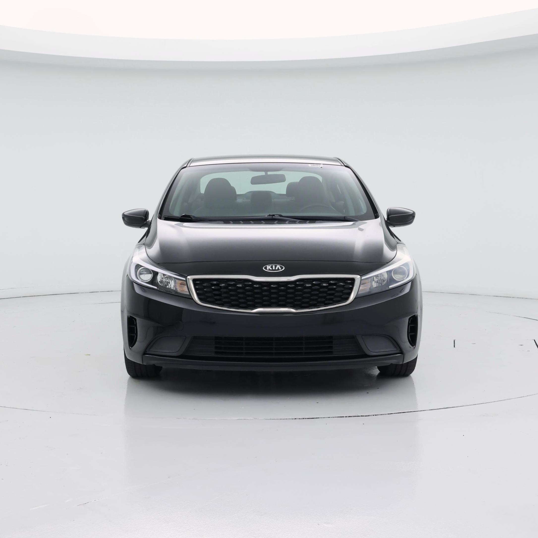 Thumbnail: 2017 Kia Forte - 5