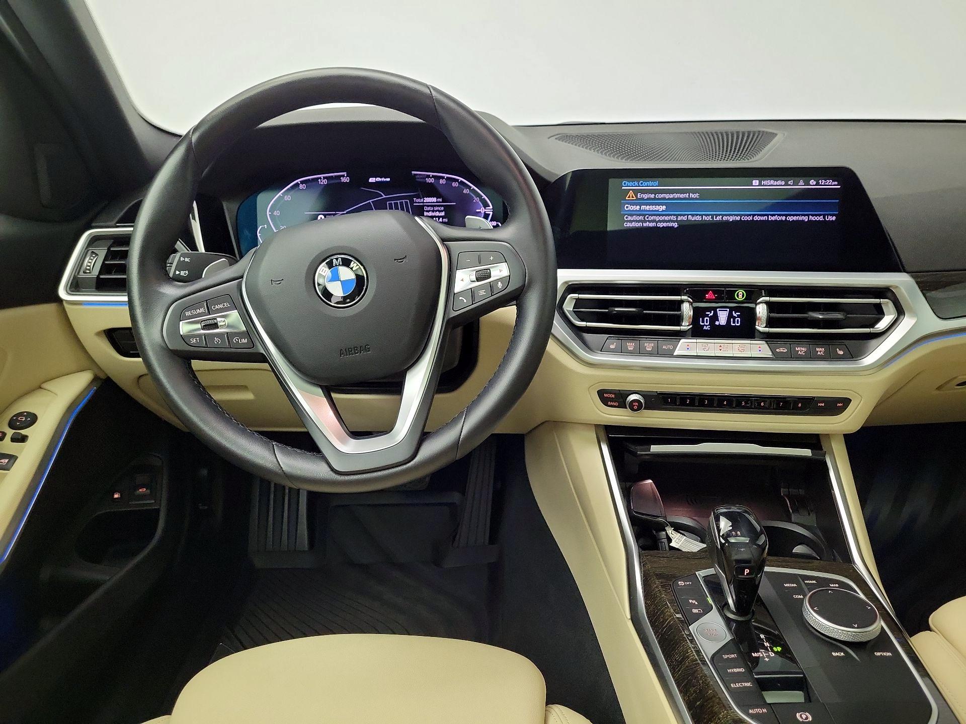 Thumbnail: 2021 BMW 3 Series - 10