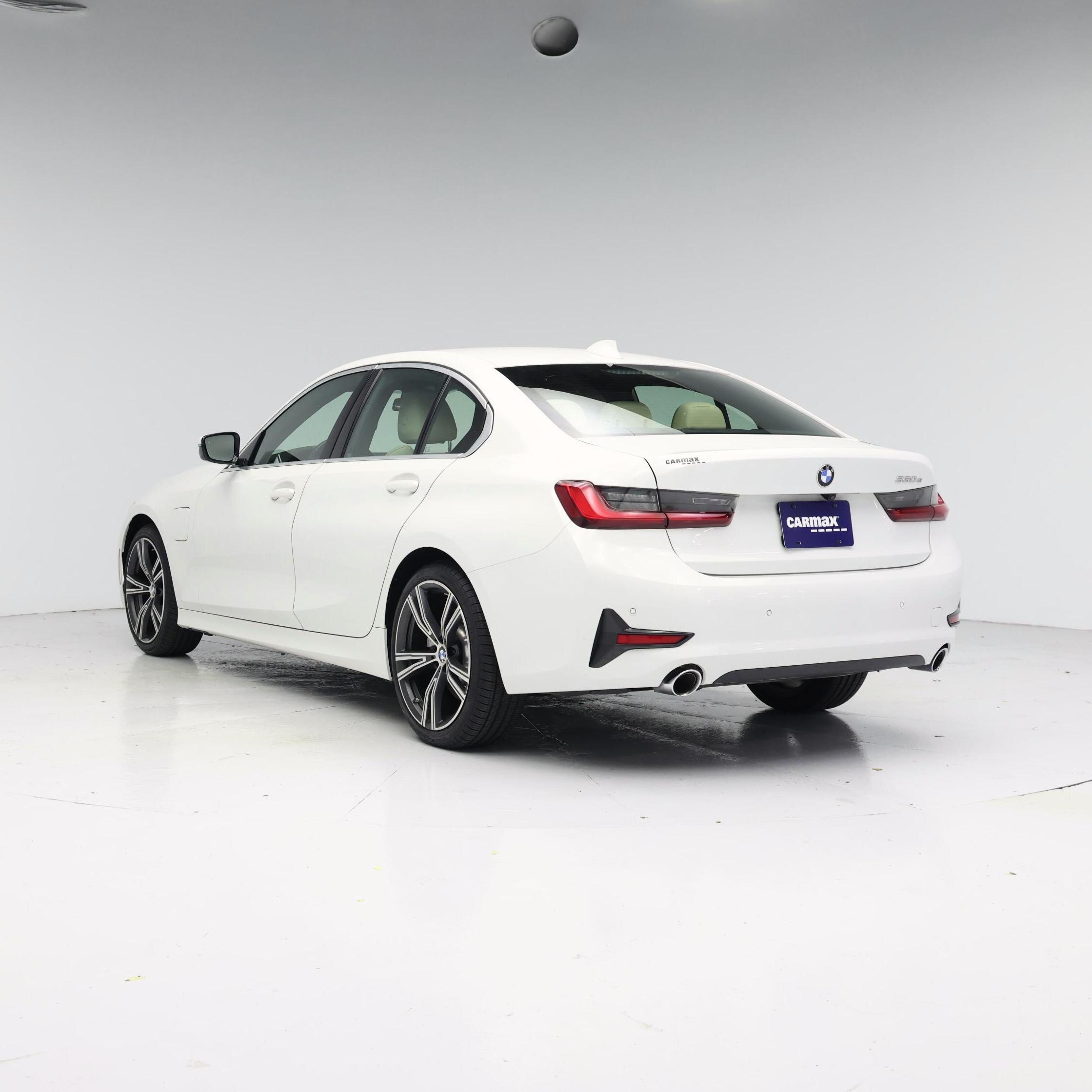 Thumbnail: 2021 BMW 3 Series - 2