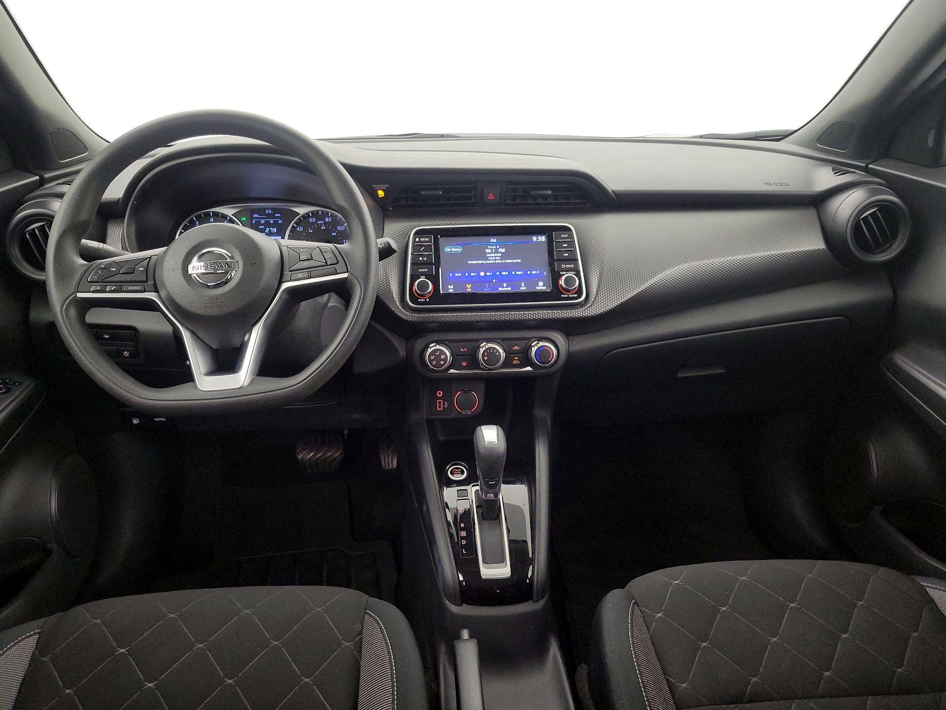 Thumbnail: 2020 Nissan Kicks - 9