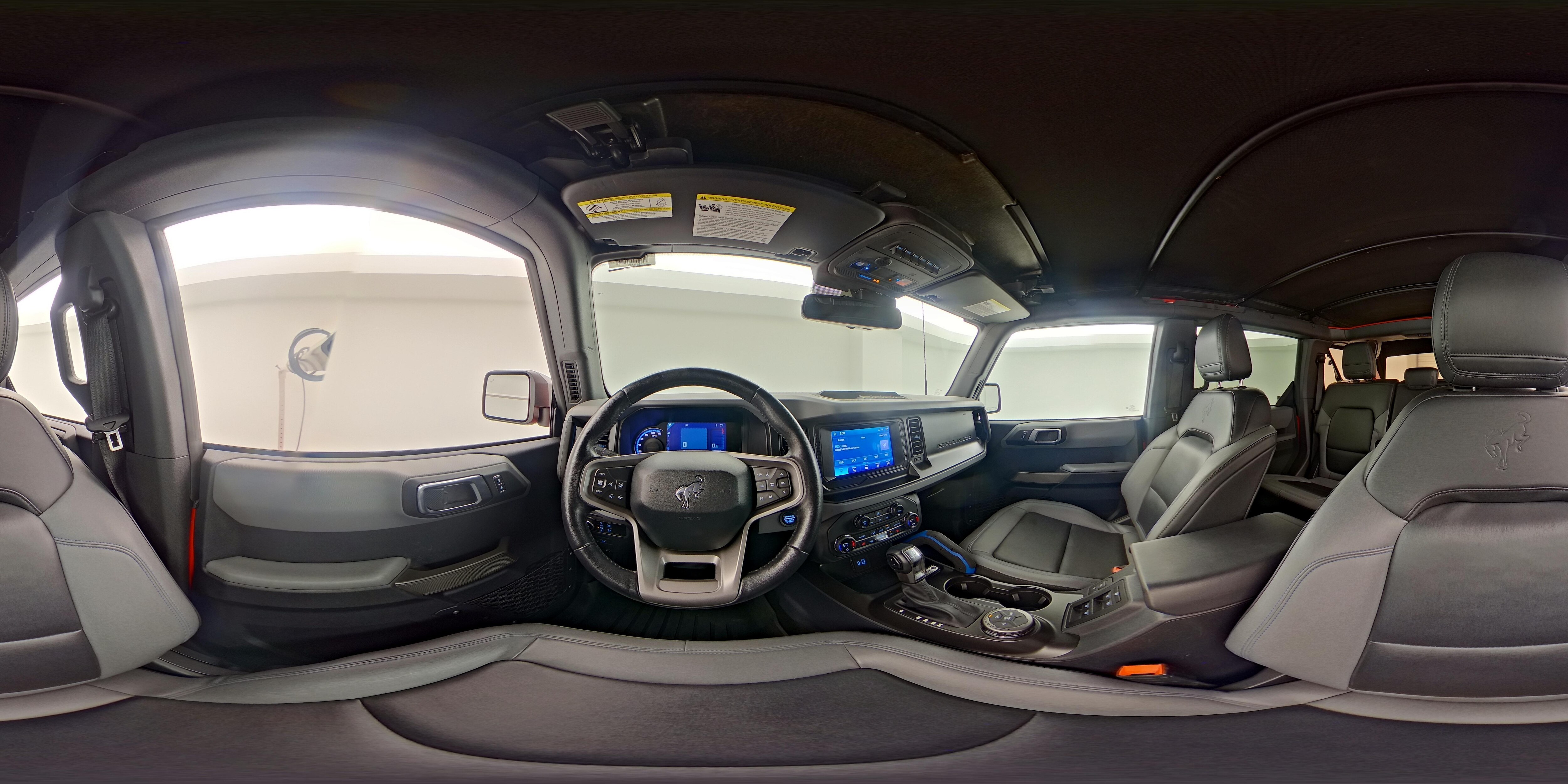 2023 Ford Bronco 4-Door Black Diamond - Photo 26