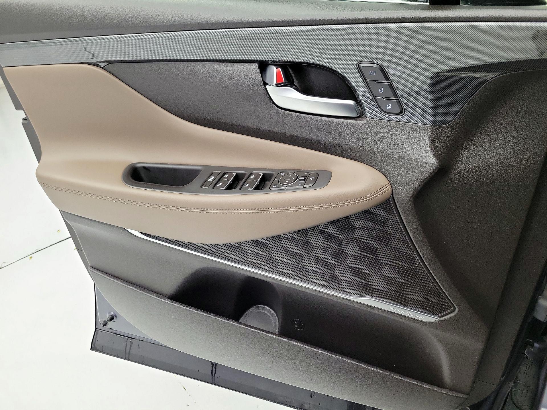 Thumbnail: 2021 Hyundai Santa Fe - 12