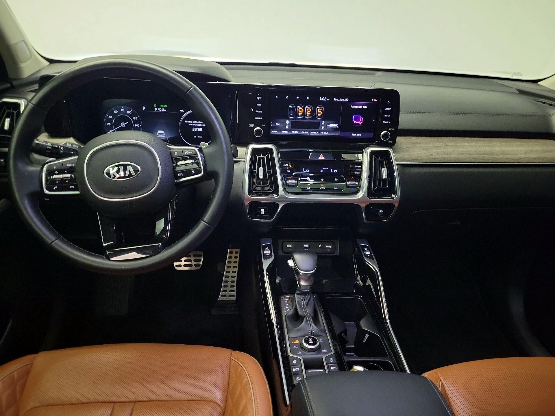 Thumbnail: 2021 Kia Sorento - 9