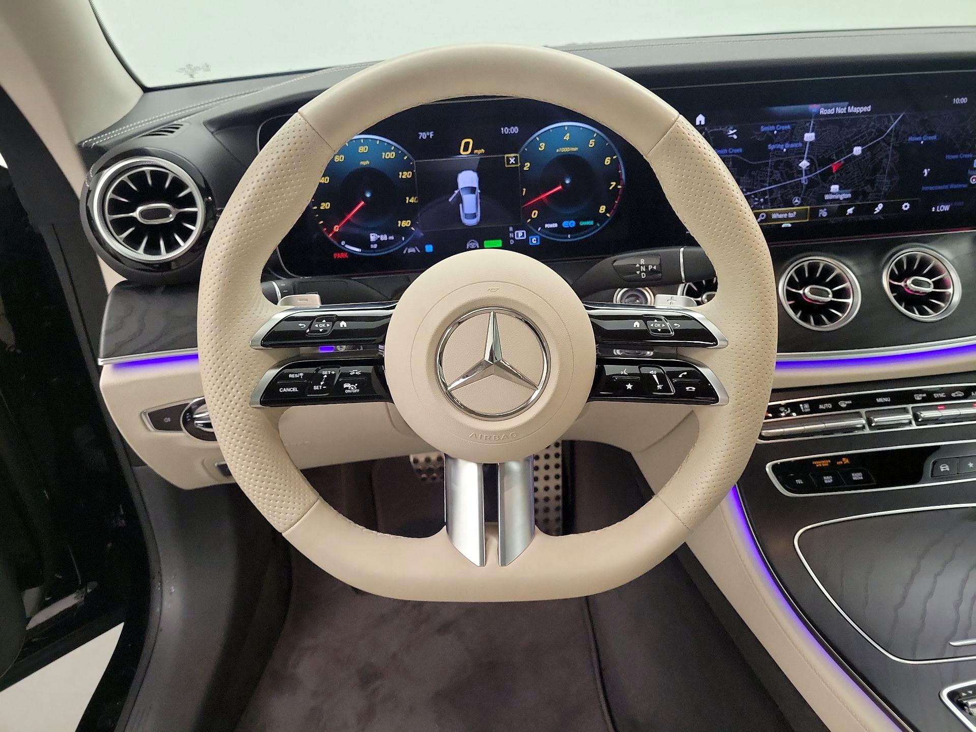 Thumbnail: 2023 Mercedes-Benz E-Class - 10
