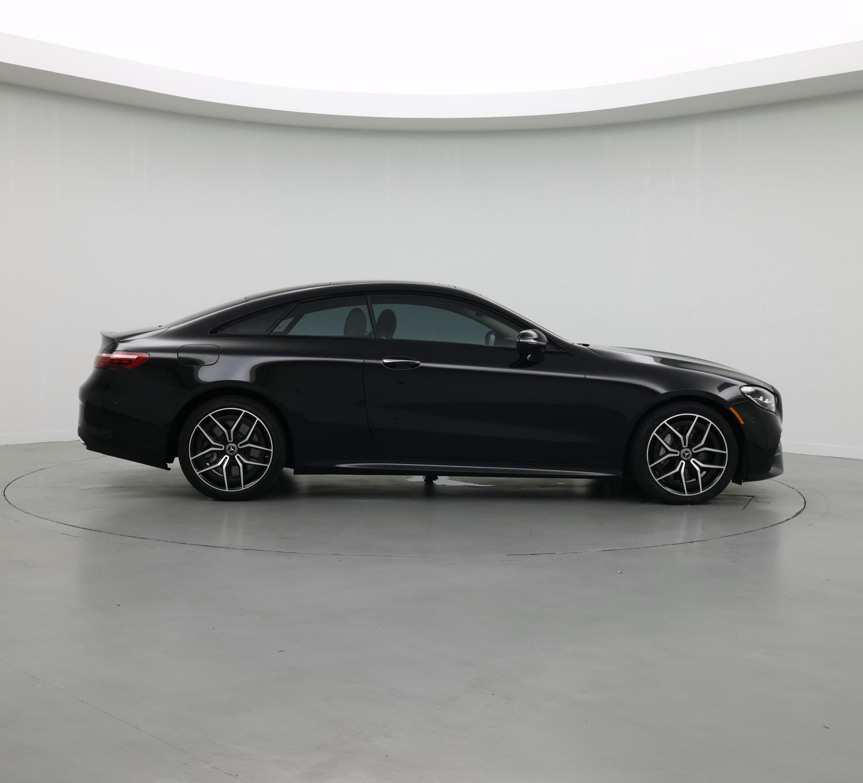 Thumbnail: 2023 Mercedes-Benz E-Class - 7