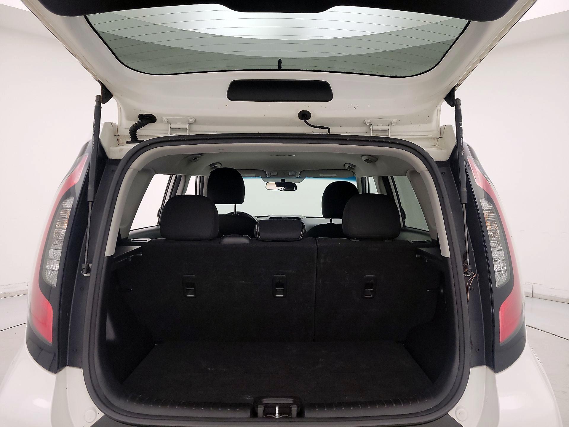 Thumbnail: 2015 Kia Soul - 19