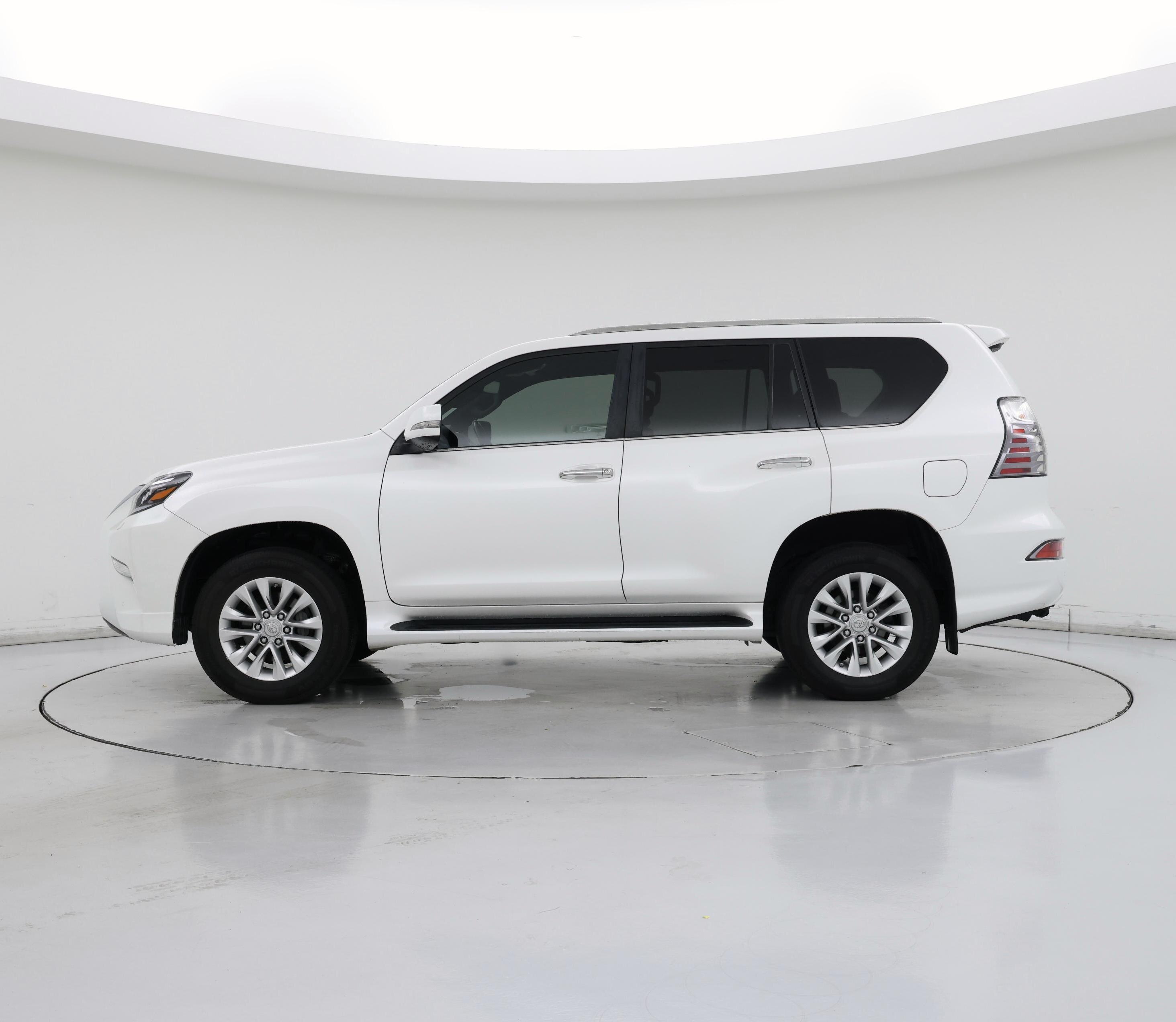Thumbnail: 2021 Lexus GX - 3