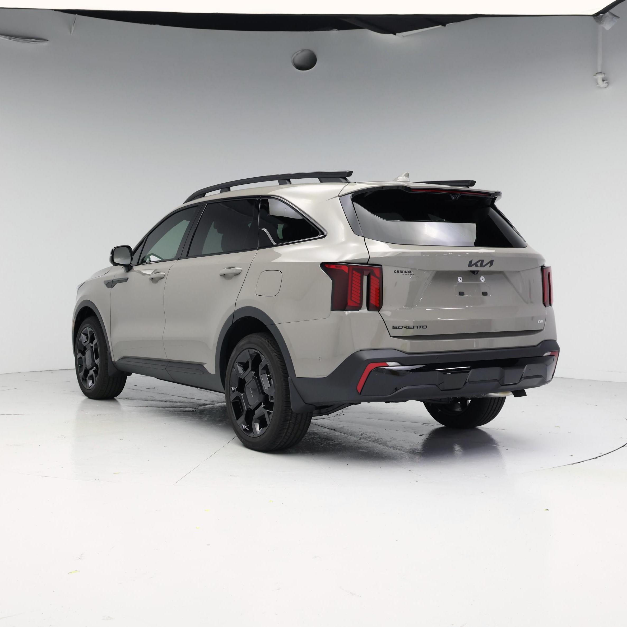 Thumbnail: 2026 Kia Sorento - 2