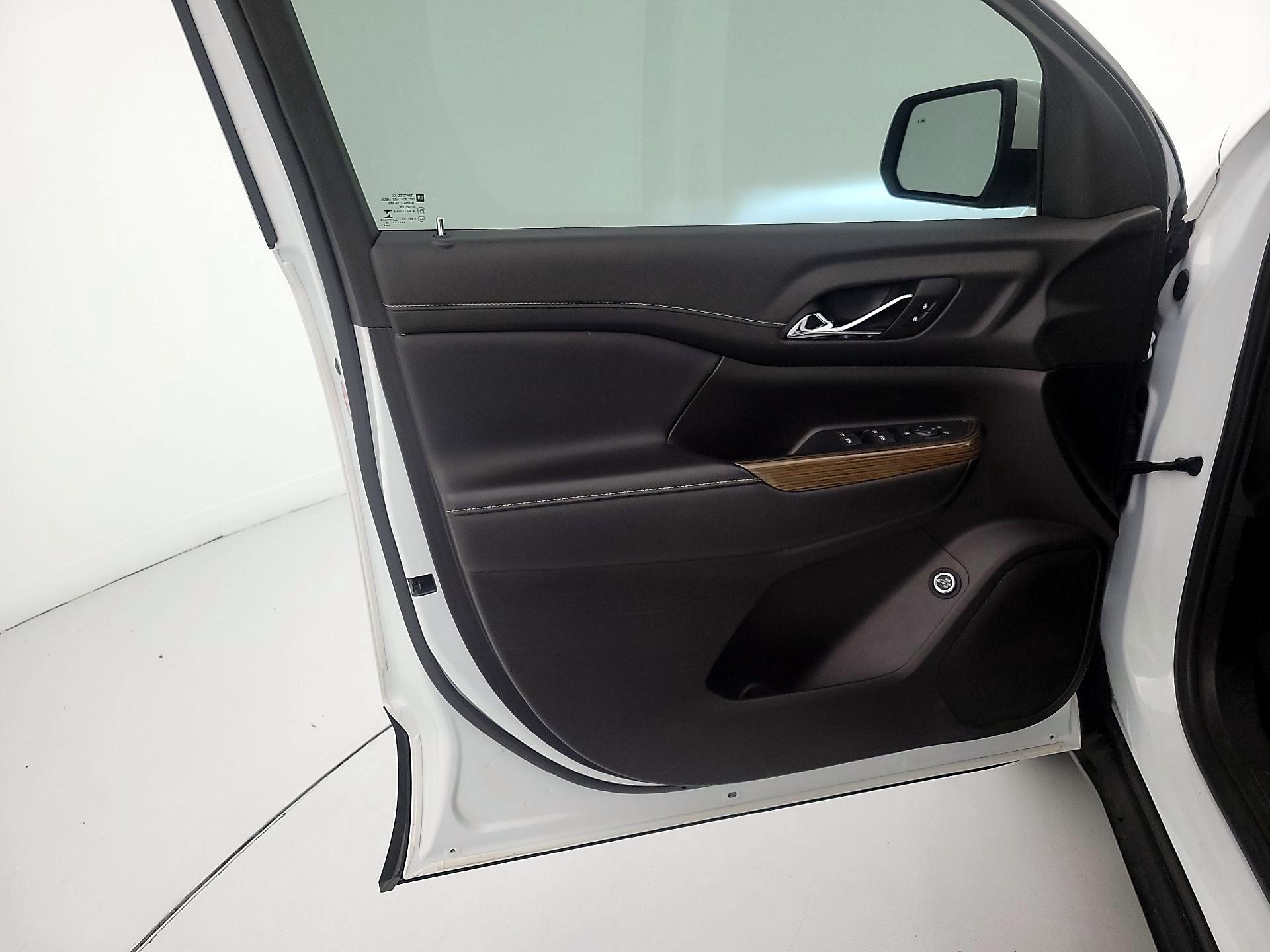 Thumbnail: 2022 GMC Acadia - 12