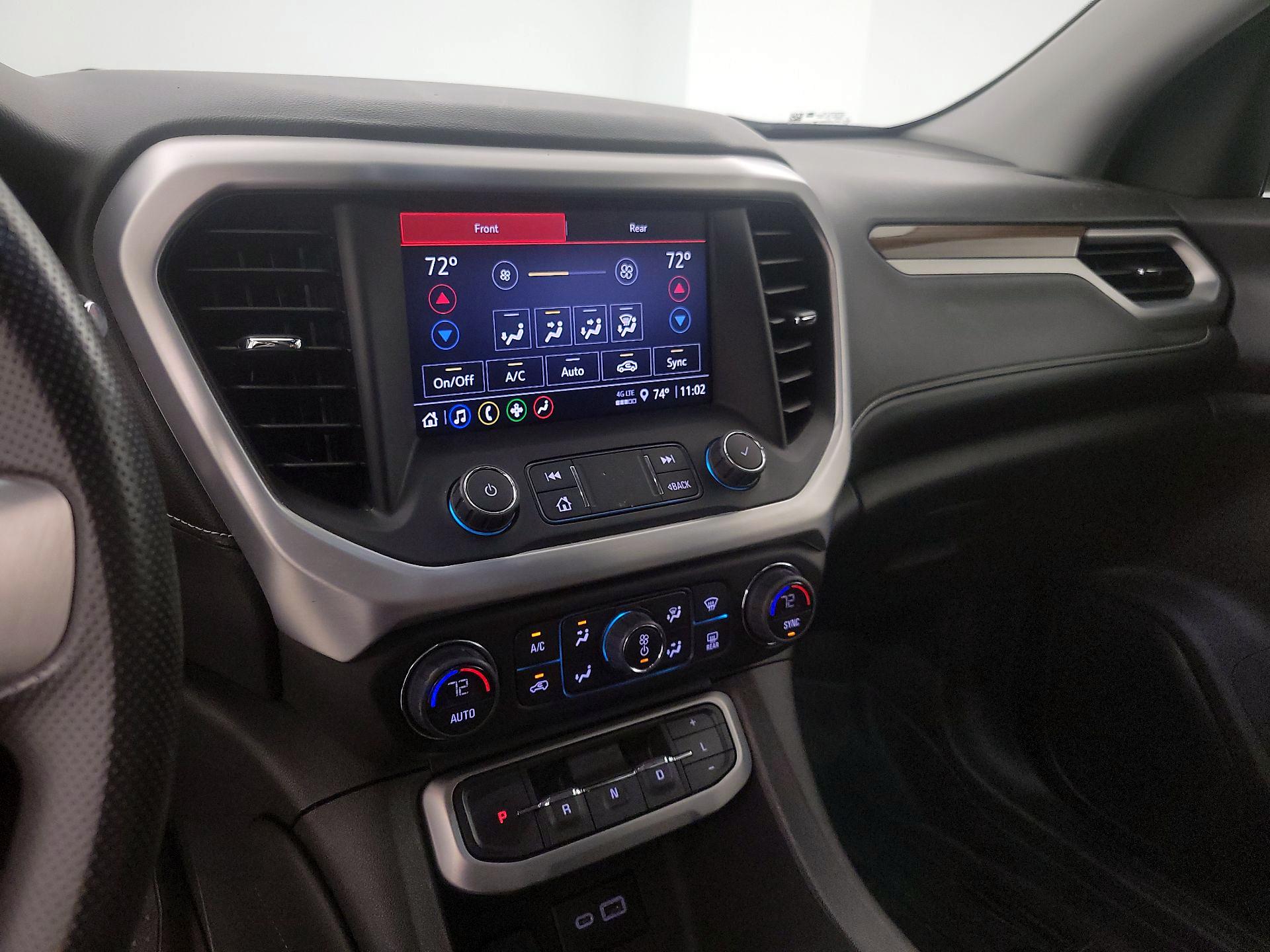 Thumbnail: 2022 GMC Acadia - 16