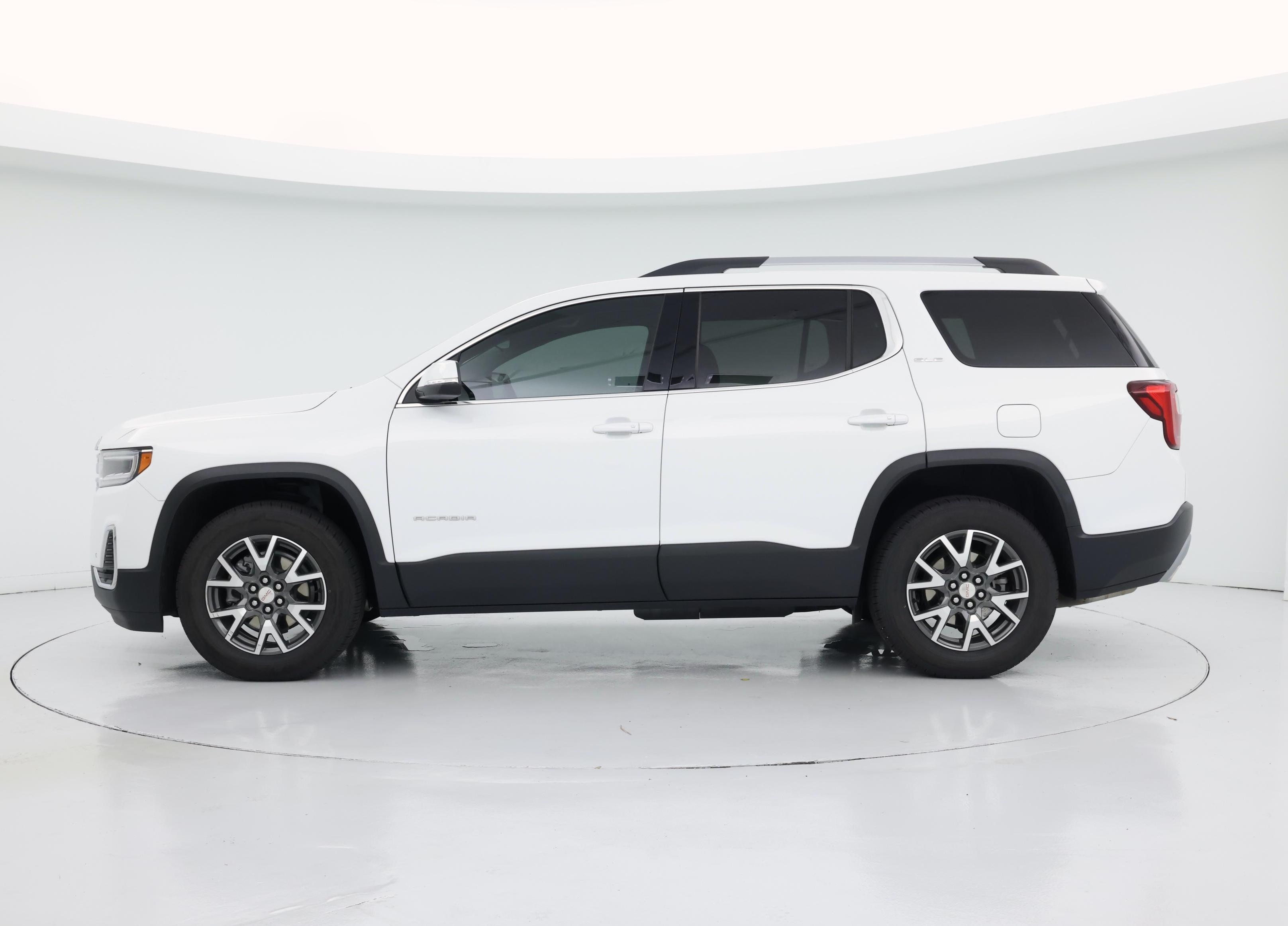 Thumbnail: 2022 GMC Acadia - 3